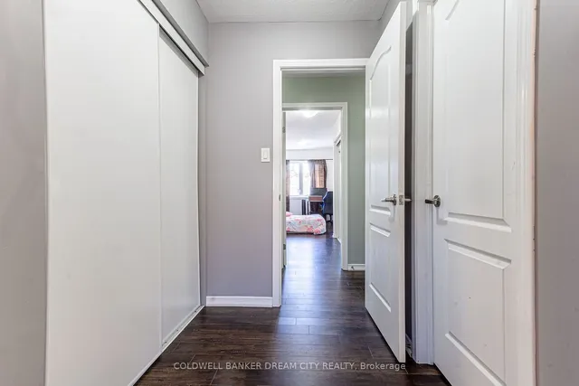 Additional property image - 250 Apple Hill Cres
