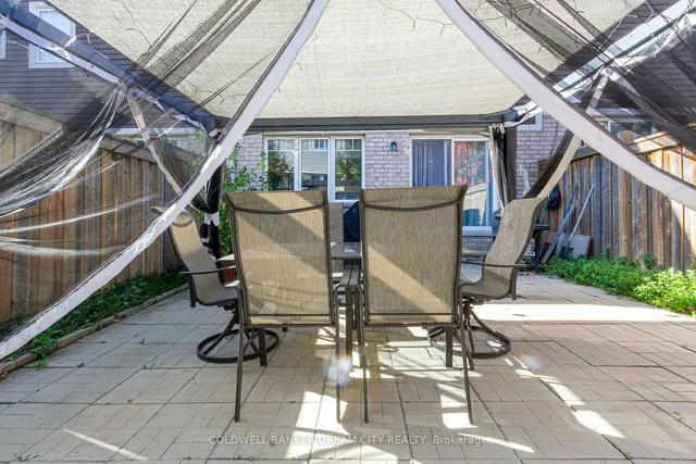 Additional property image - 250 Apple Hill Cres