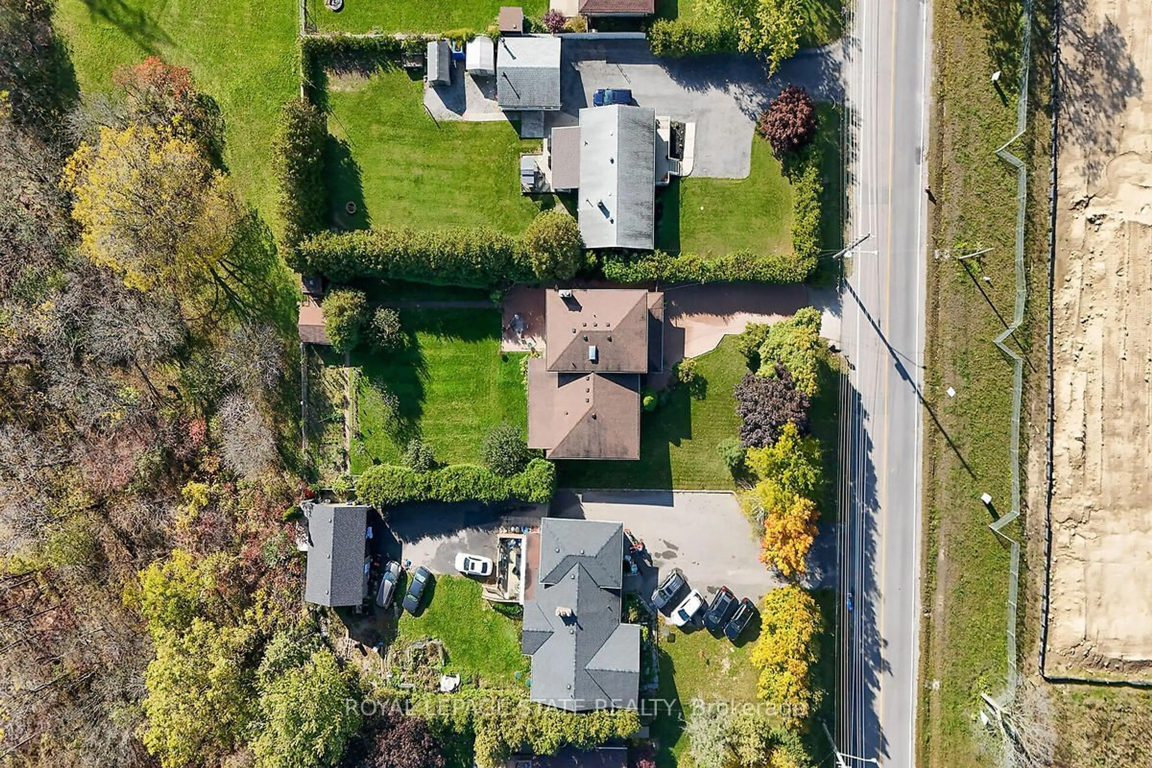 Frontside or backside of a home, cottage for 53 Glover Rd, Hamilton Ontario L8W 3S8