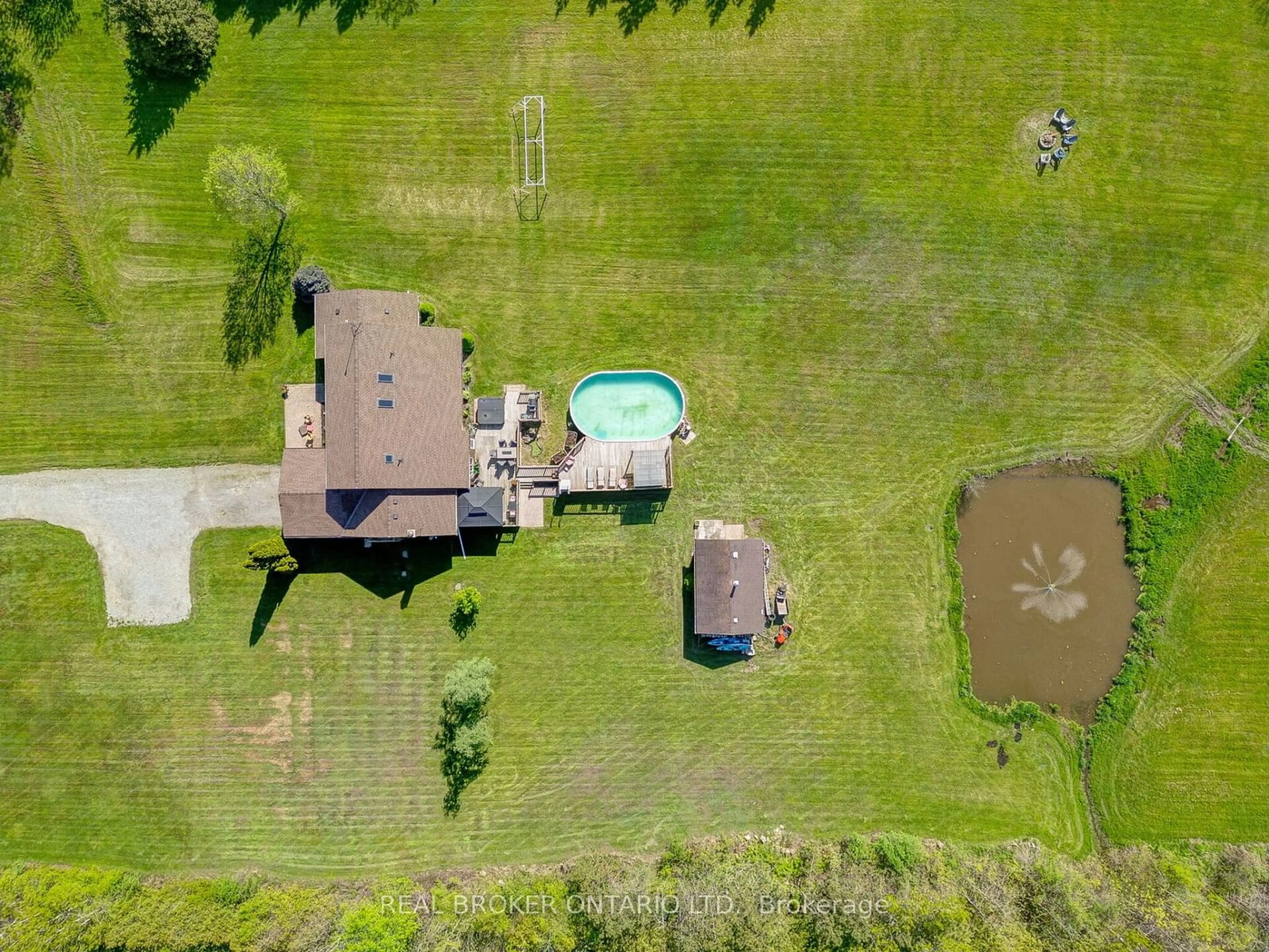 Frontside or backside of a home, cottage for 61041 Regional Rd 27, Wainfleet Ontario L3B 5N6
