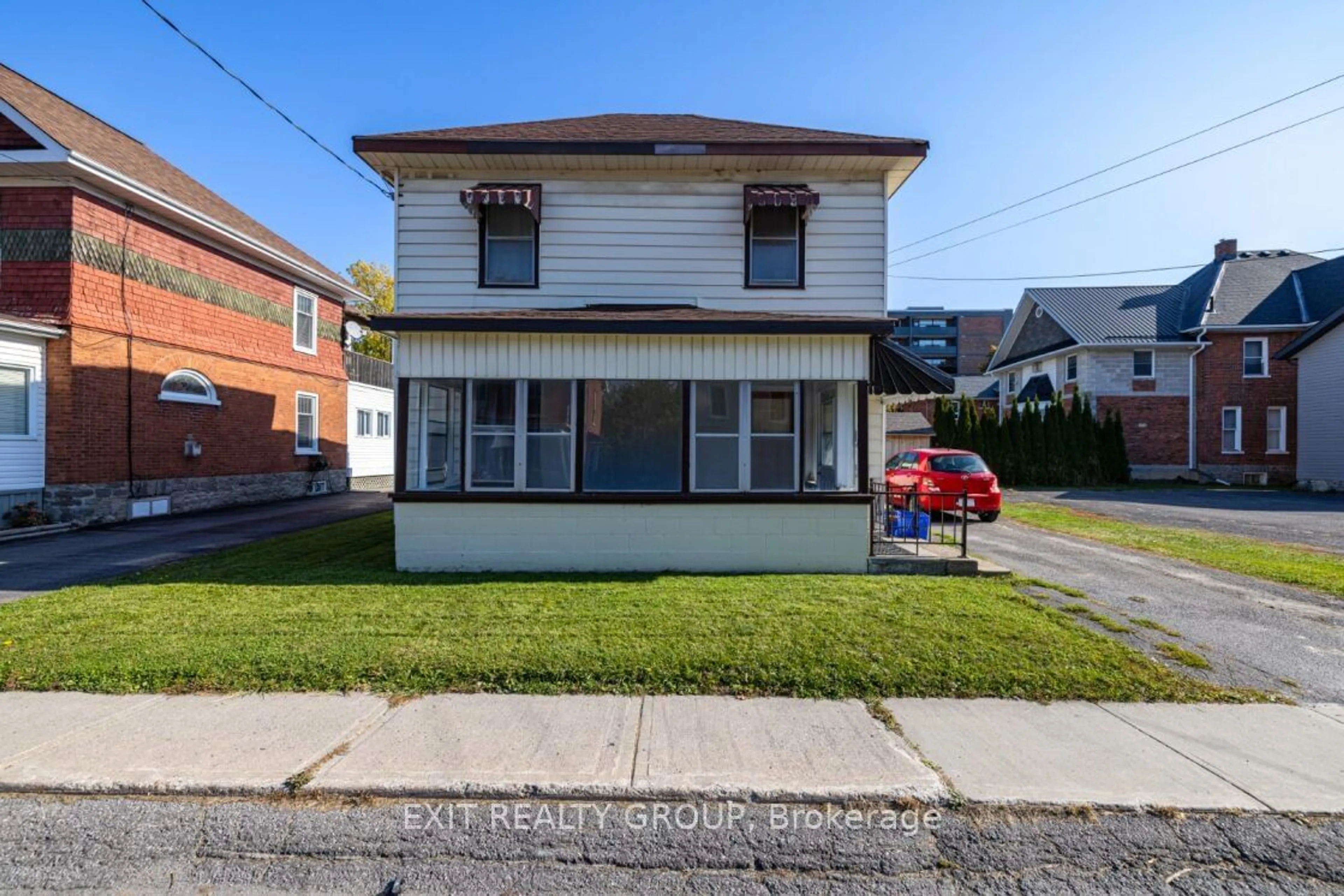 Frontside or backside of a home, the street view for 9 Octavia St, Belleville Ontario K8P 3P1