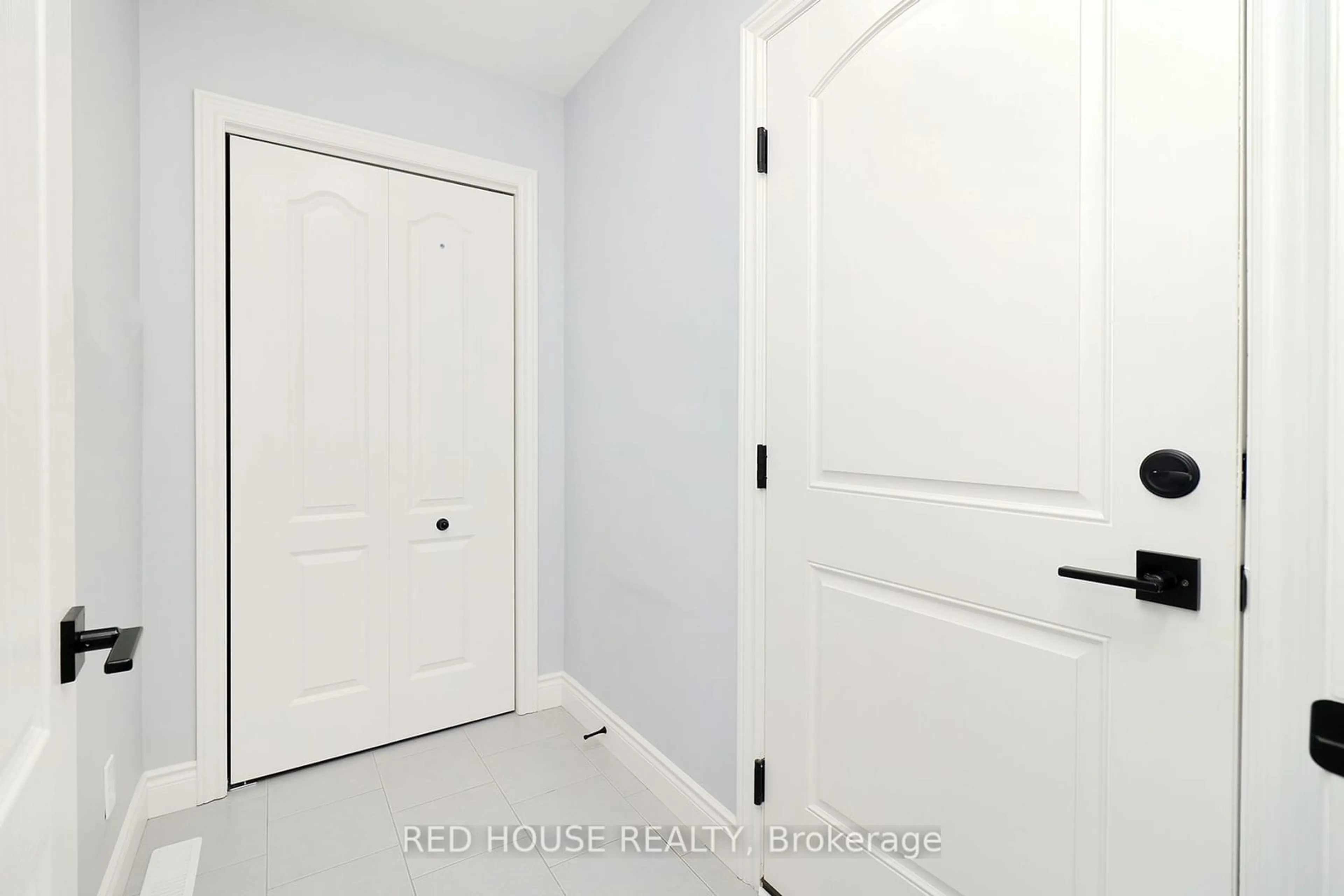 Indoor entryway, not visible floor for 67 Stonecrest Blvd, Quinte West Ontario K8R 0A5