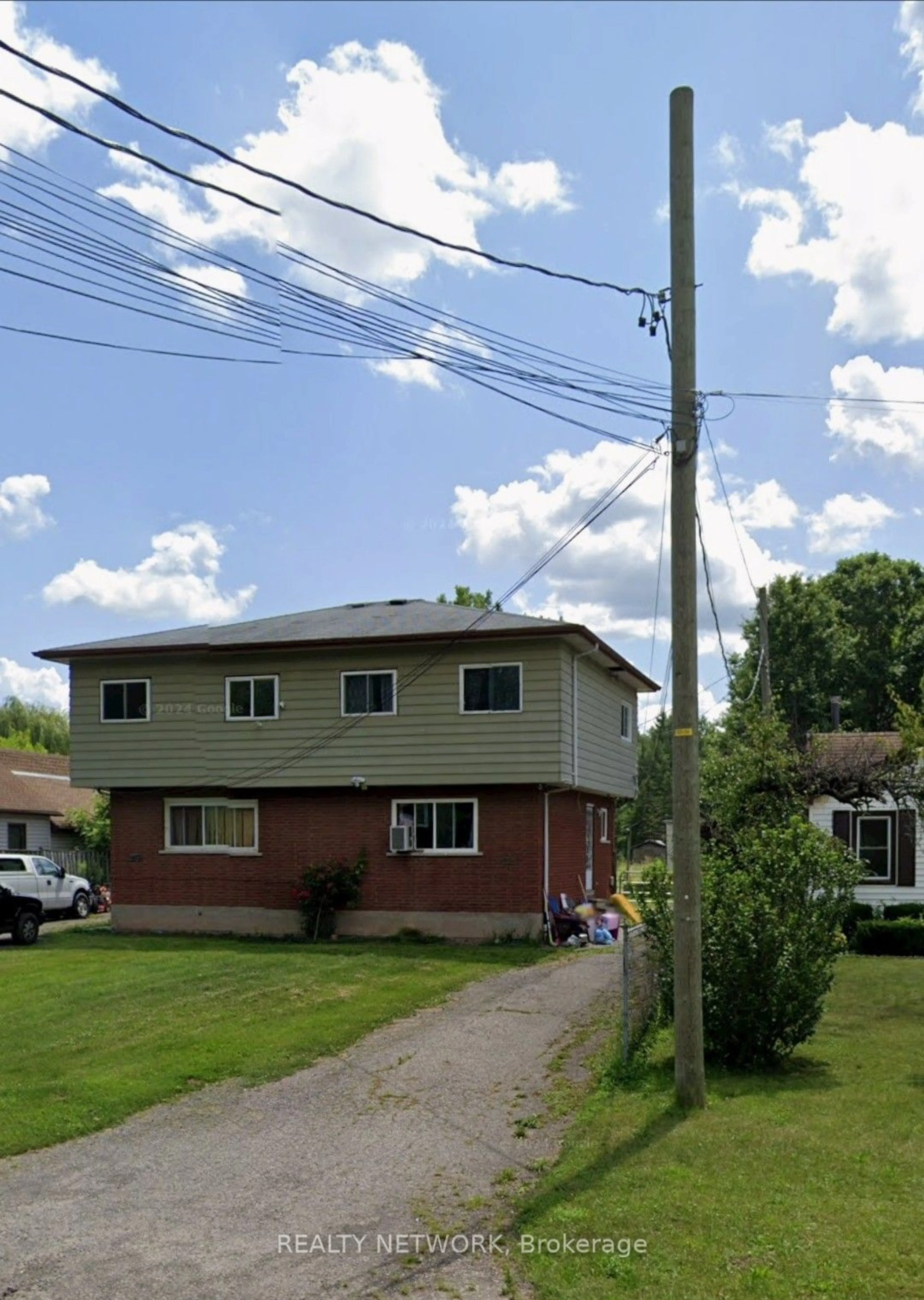 Frontside or backside of a home, the street view for 5732 Ramsey Rd, Niagara Falls Ontario L2E 6X8