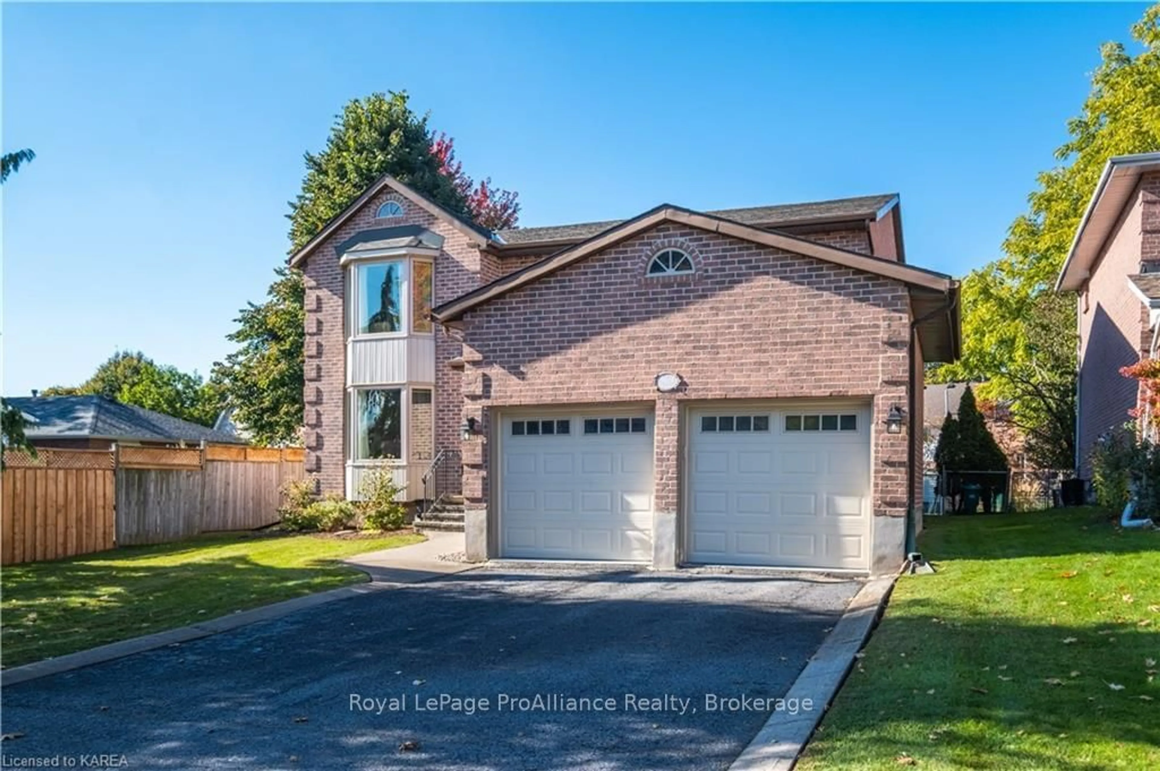 Home with brick exterior material for 969 MONA Dr, Kingston Ontario K7P 2J5