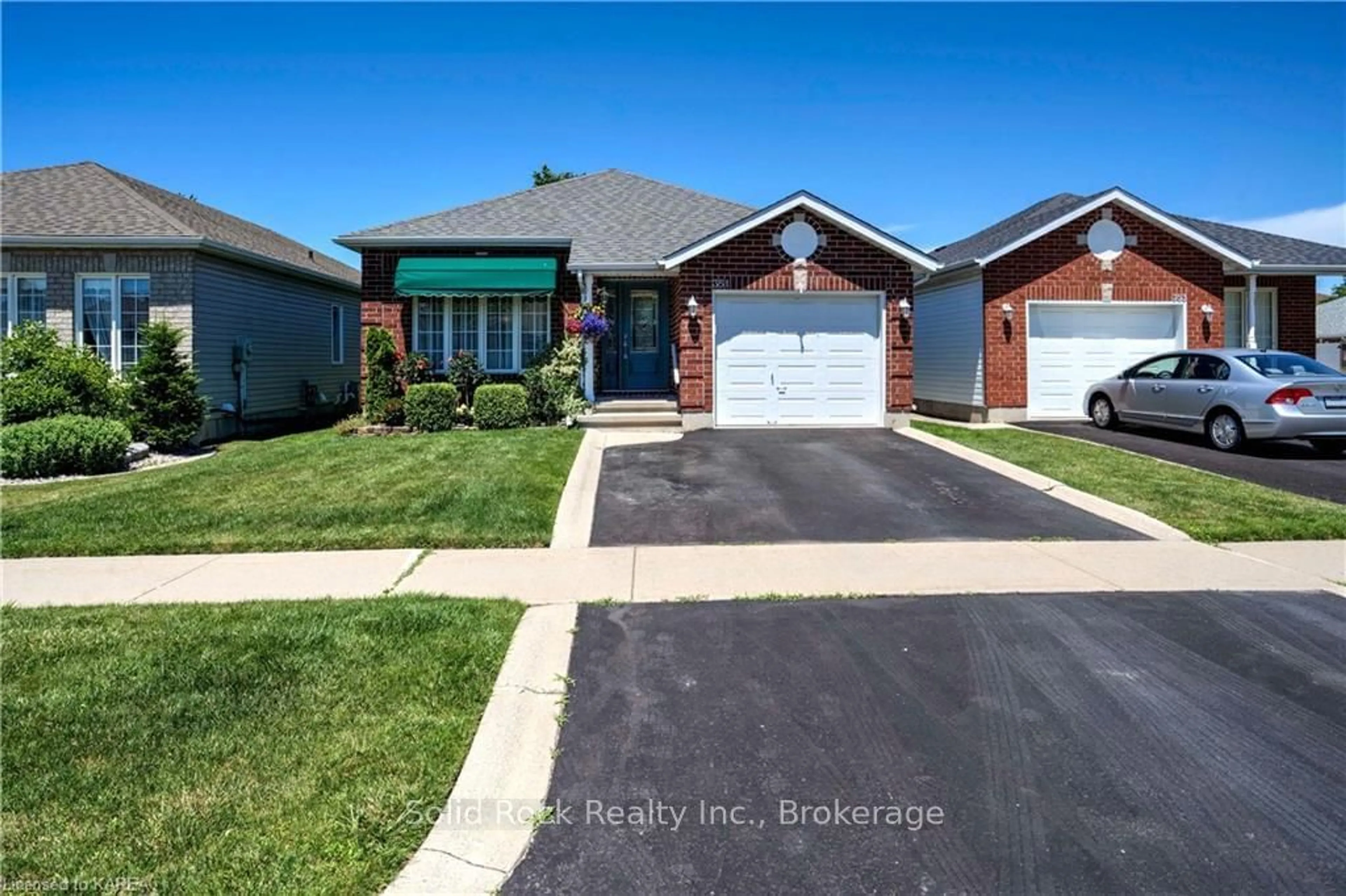 Frontside or backside of a home, the street view for 351 EMERALD St, Kingston Ontario K7P 3E1