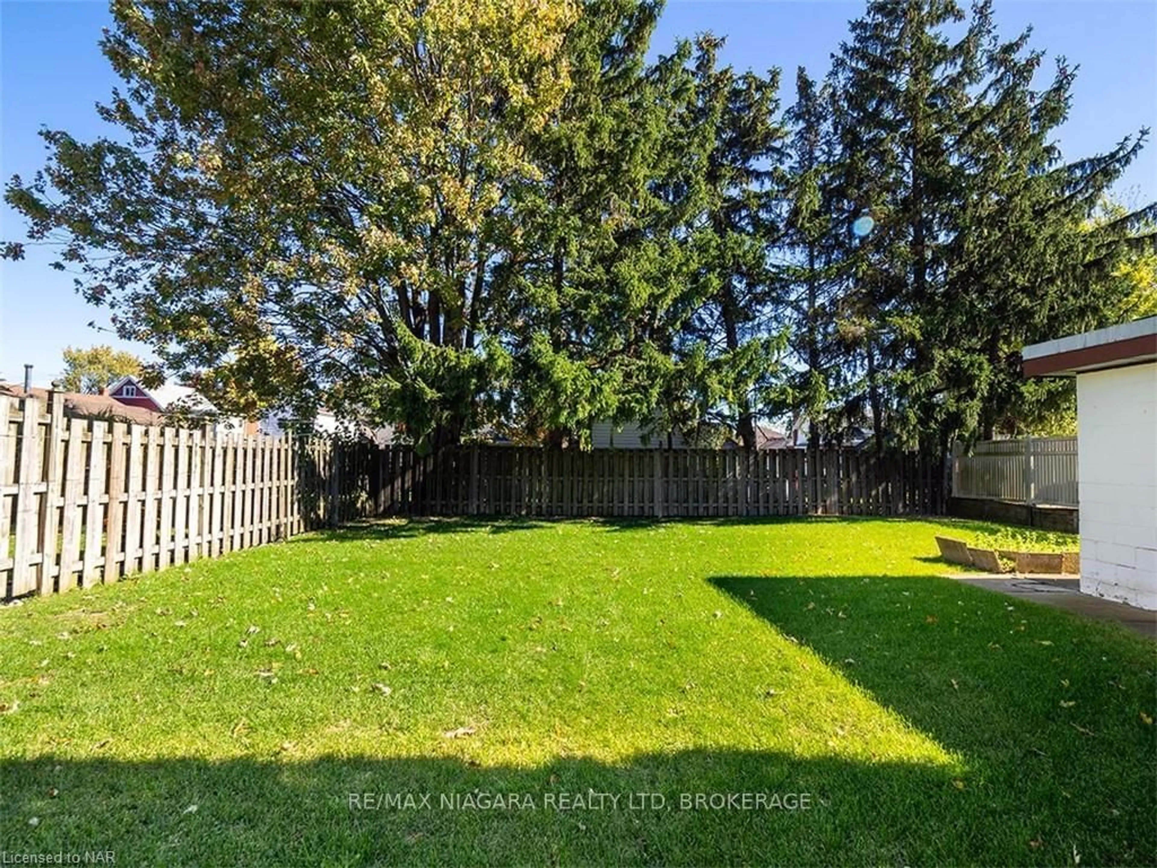 Patio, the fenced backyard for 53 OAK St, Port Colborne Ontario L3K 4S7