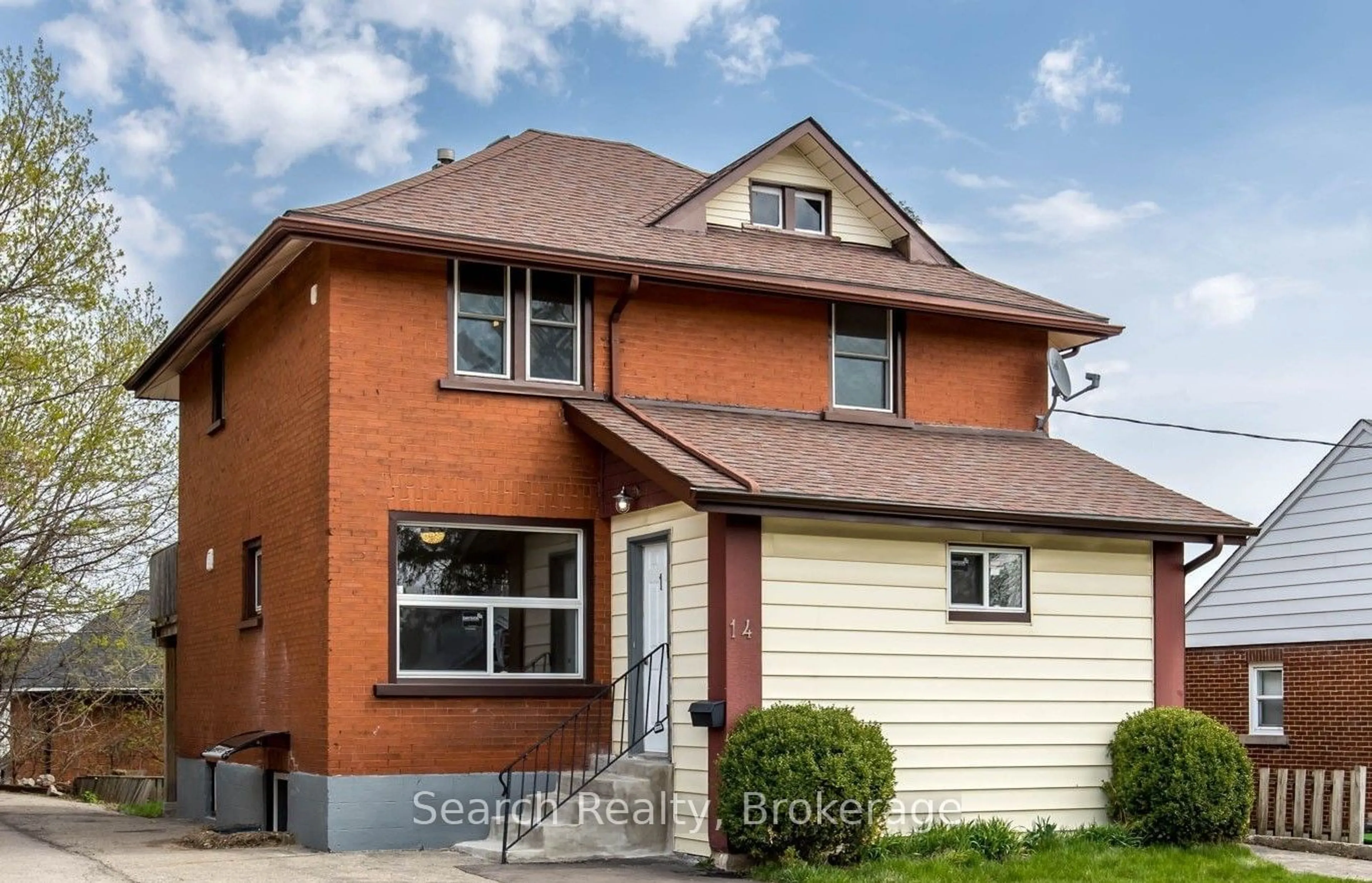 Frontside or backside of a home, cottage for 14 Kennedy Ave, Kitchener Ontario N2G 2Z8