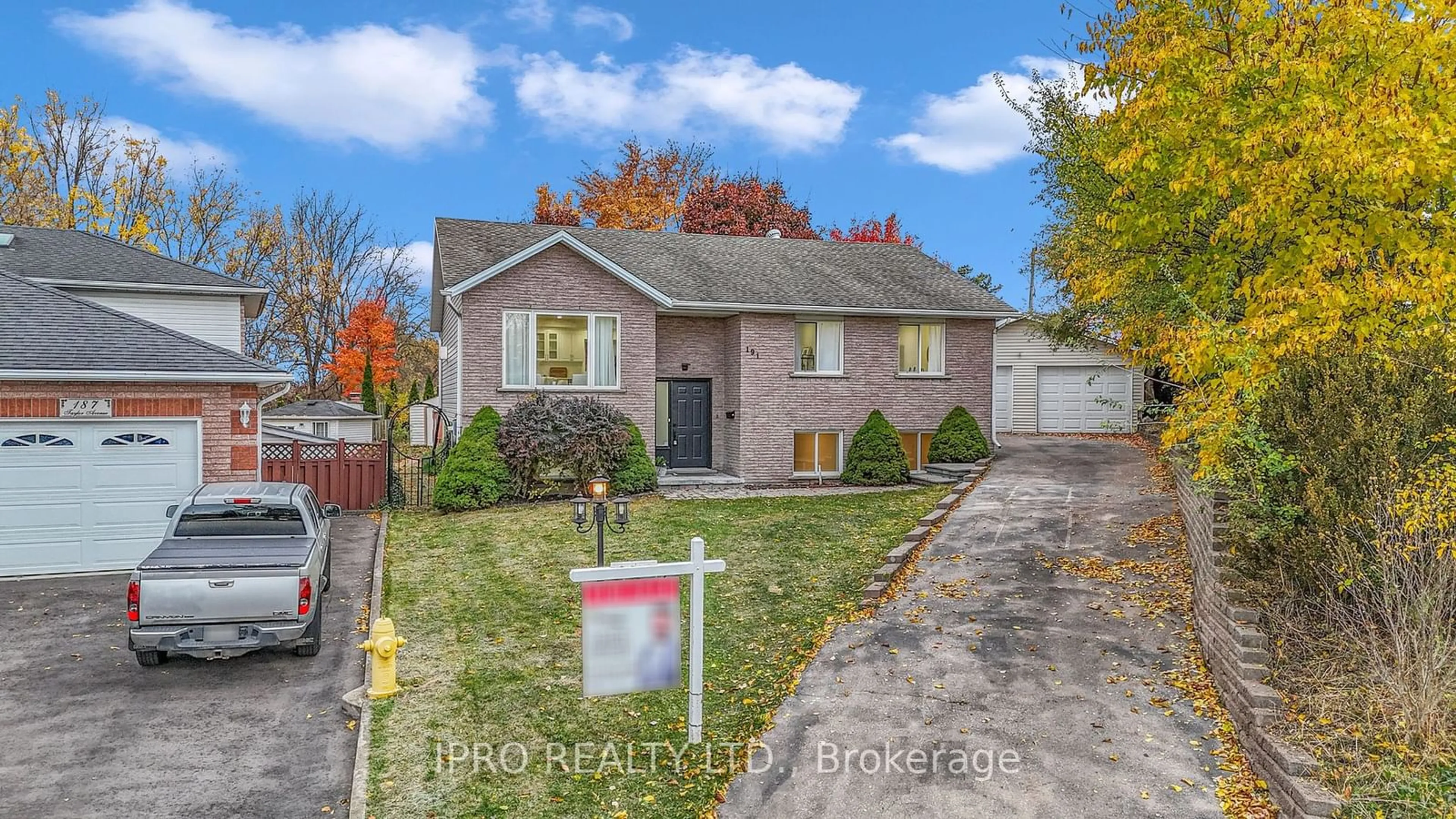 Frontside or backside of a home, the street view for 191 Taylor Ave, Cambridge Ontario N1R 8H9