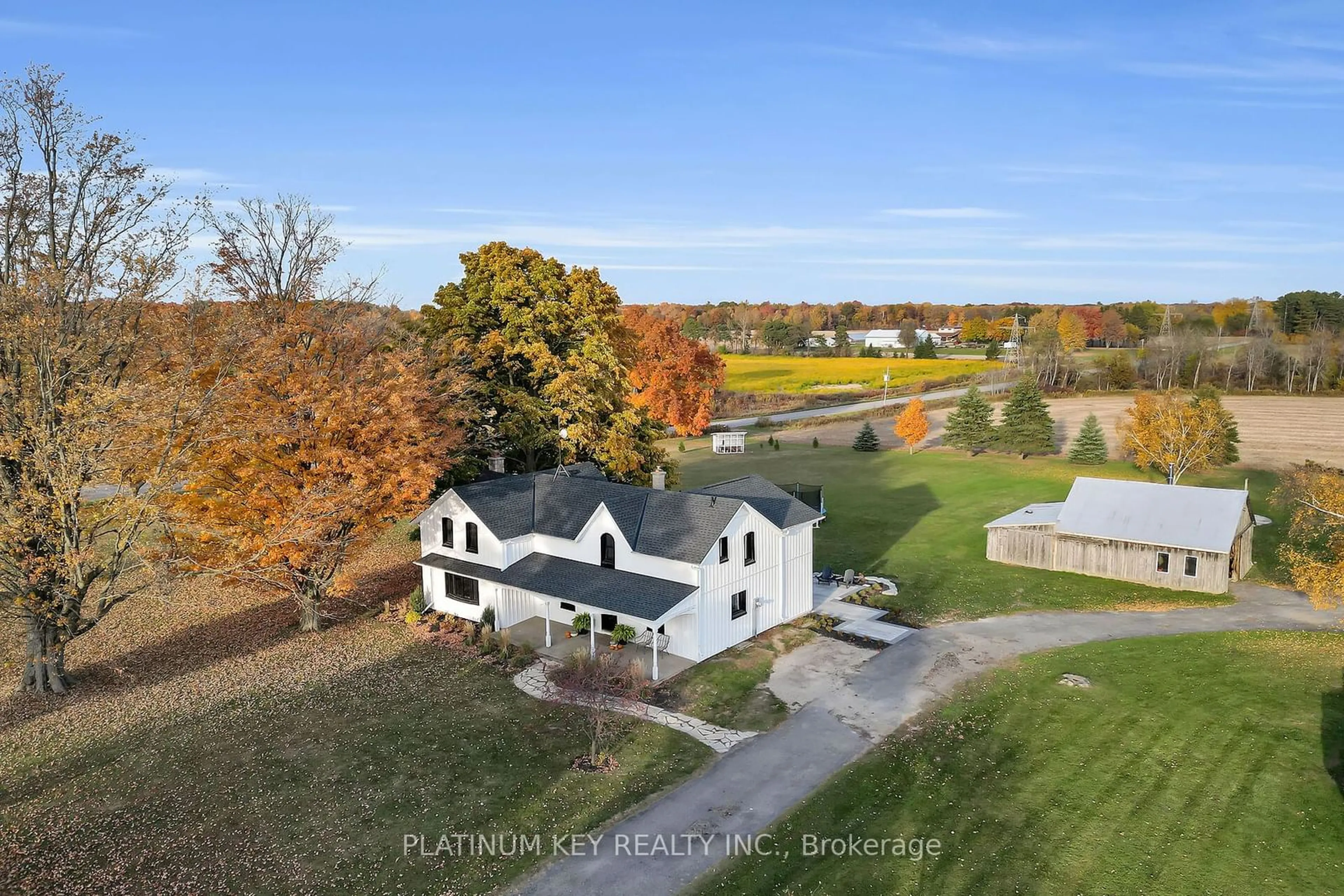 Frontside or backside of a home, the fenced backyard for 582 West Quarter Townline Rd, Brant Ontario N0J 1V0