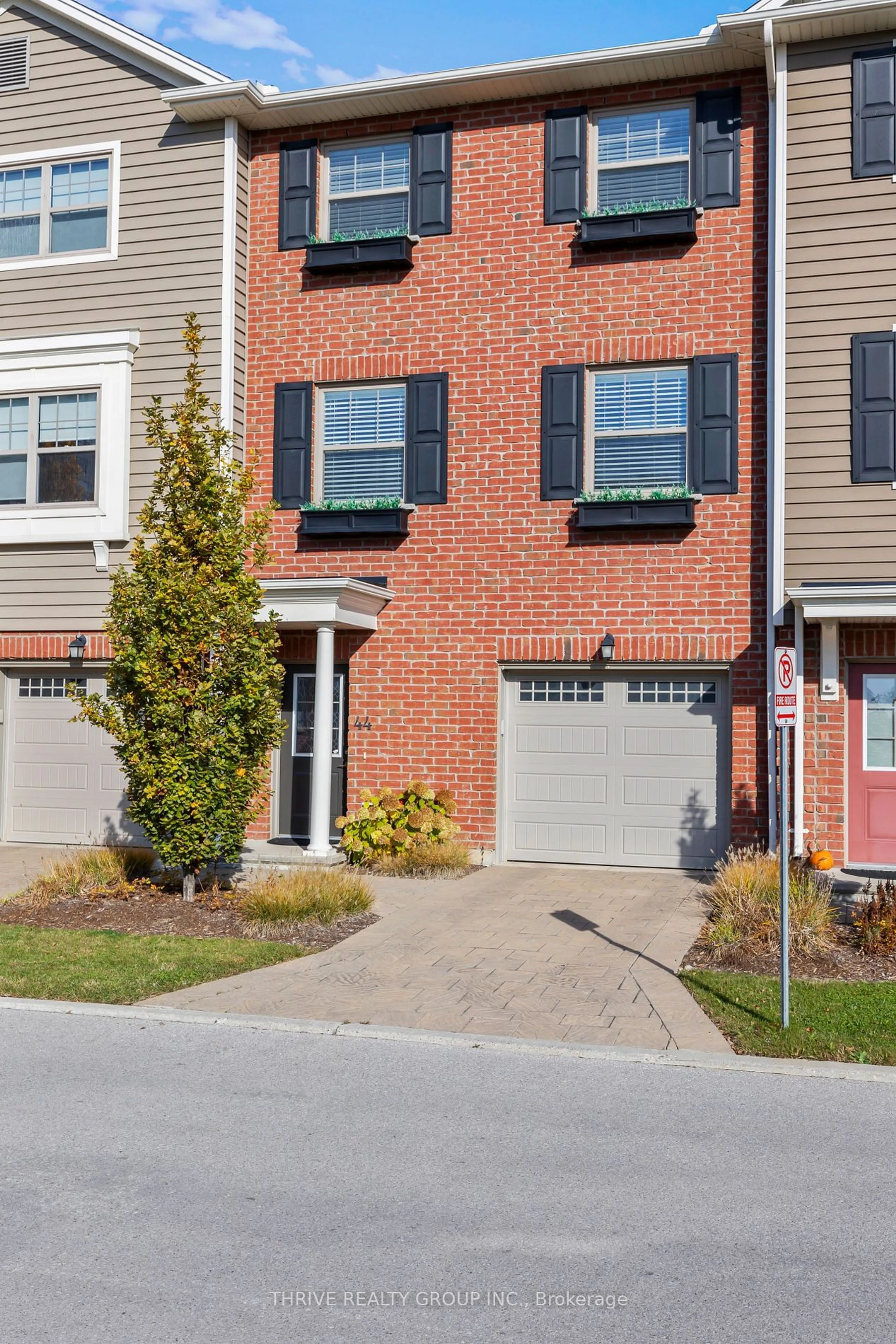 A pic from exterior of the house or condo, the street view for 3025 Singleton Ave #44, London Ontario N6L 0E6