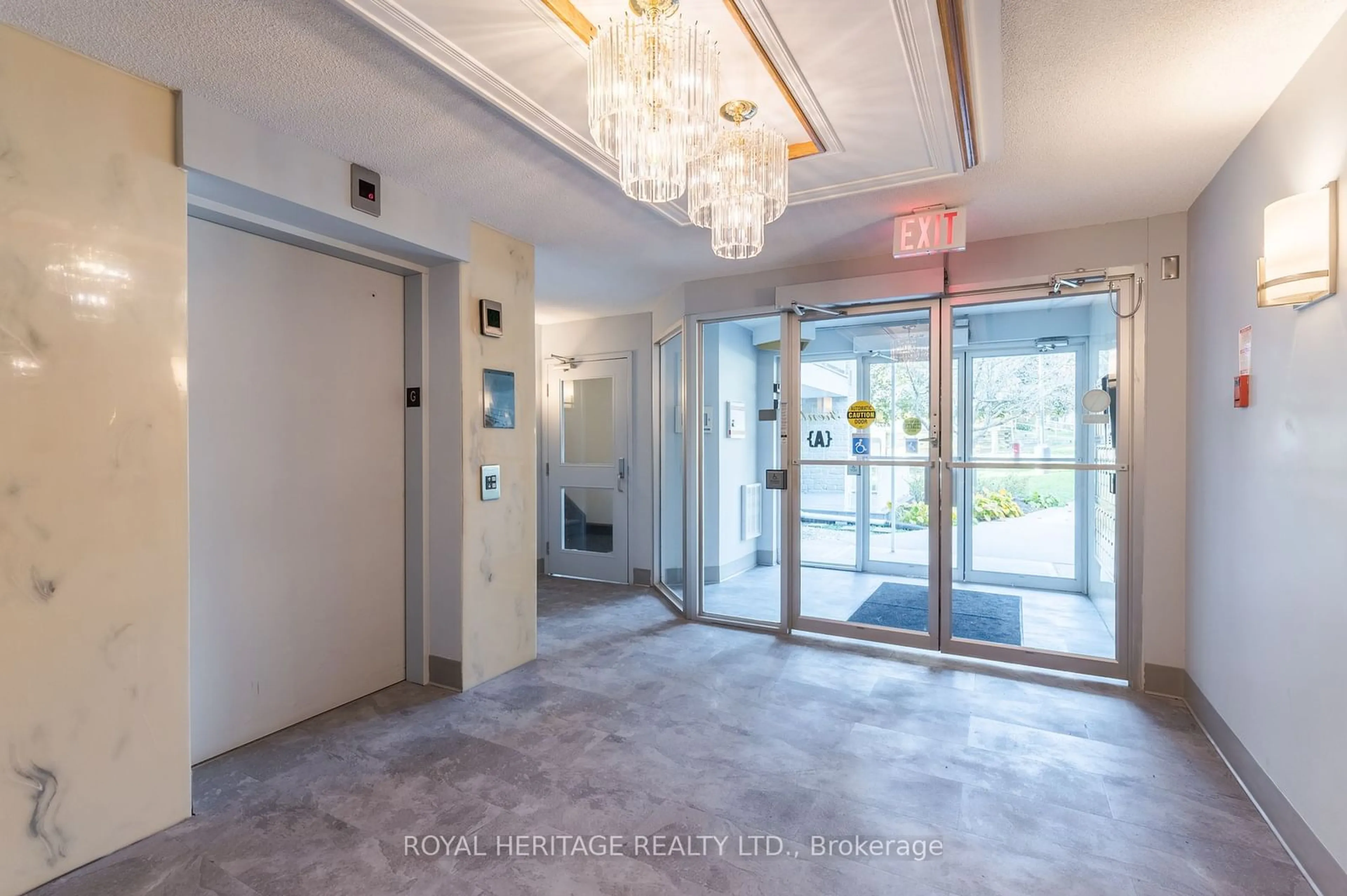 Indoor foyer, cement floor for 1099 Clonsilla Ave #216A, Peterborough Ontario K9J 8L8