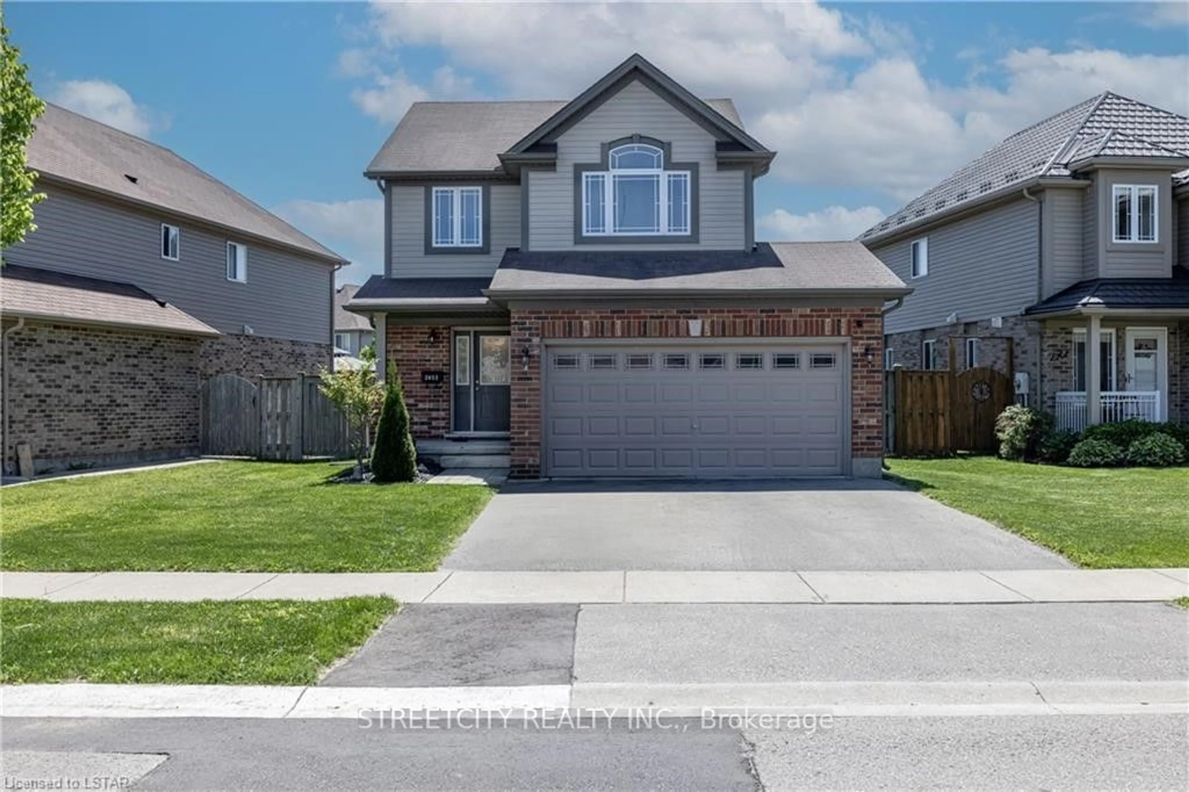 Frontside or backside of a home, the street view for 2652 Bateman Tr, London Ontario N6L 0B1