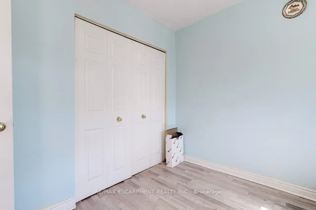 Additional property image - 2373 King St Unit 17
