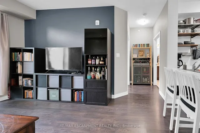 Additional property image - 125 Shoreview Pl Unit 114