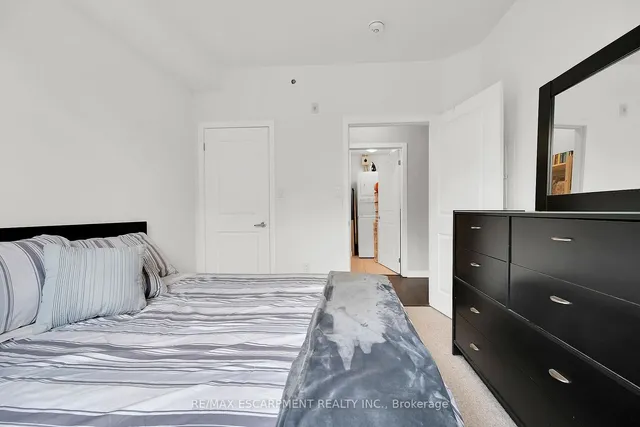 Additional property image - 125 Shoreview Pl Unit 114