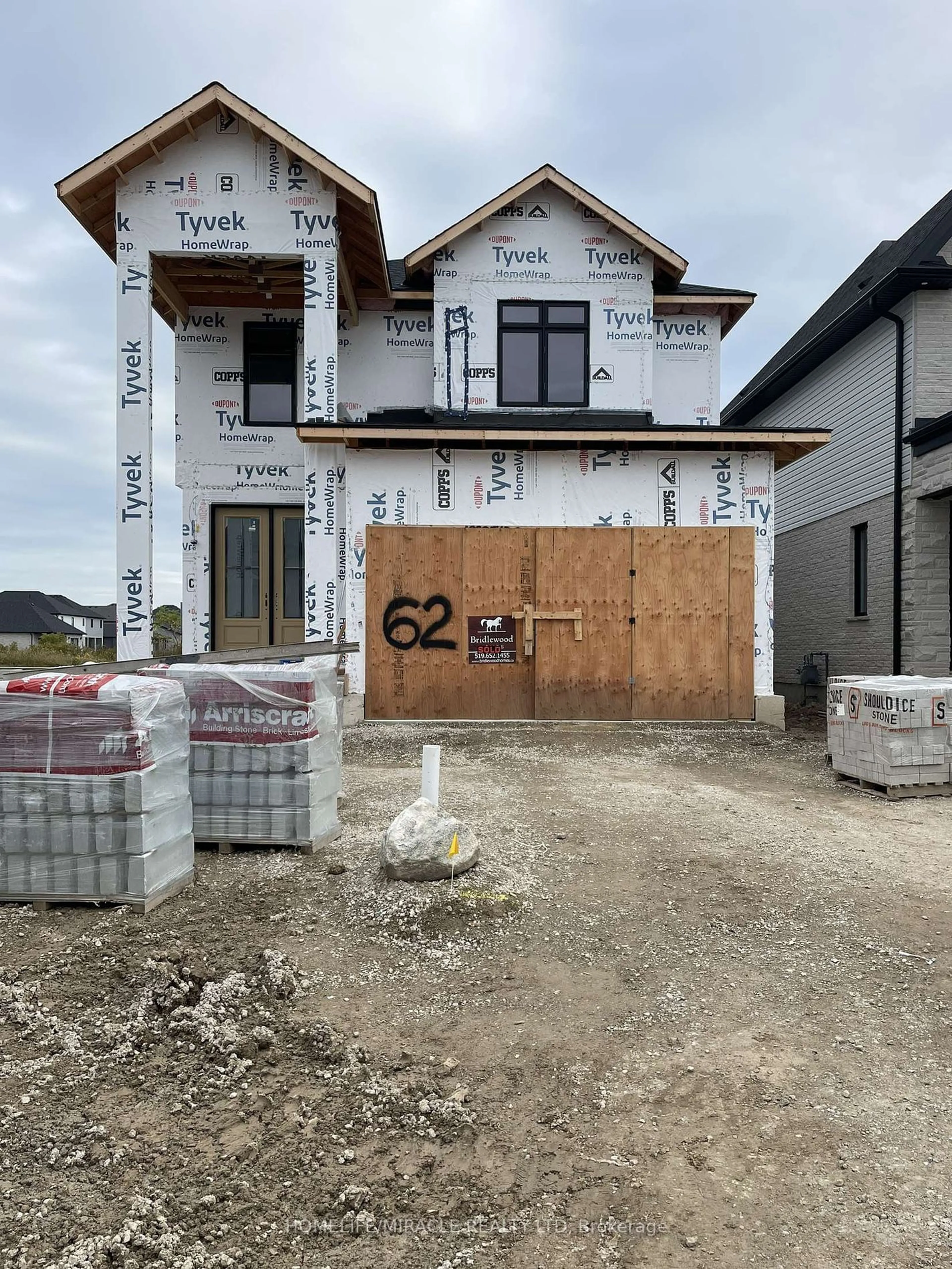 Frontside or backside of a home, the street view for 6509 Heathwood Ave, London Ontario N6P 1H5