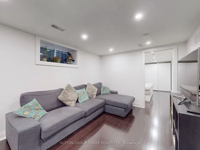 Additional property image - 61 Fisher Cres