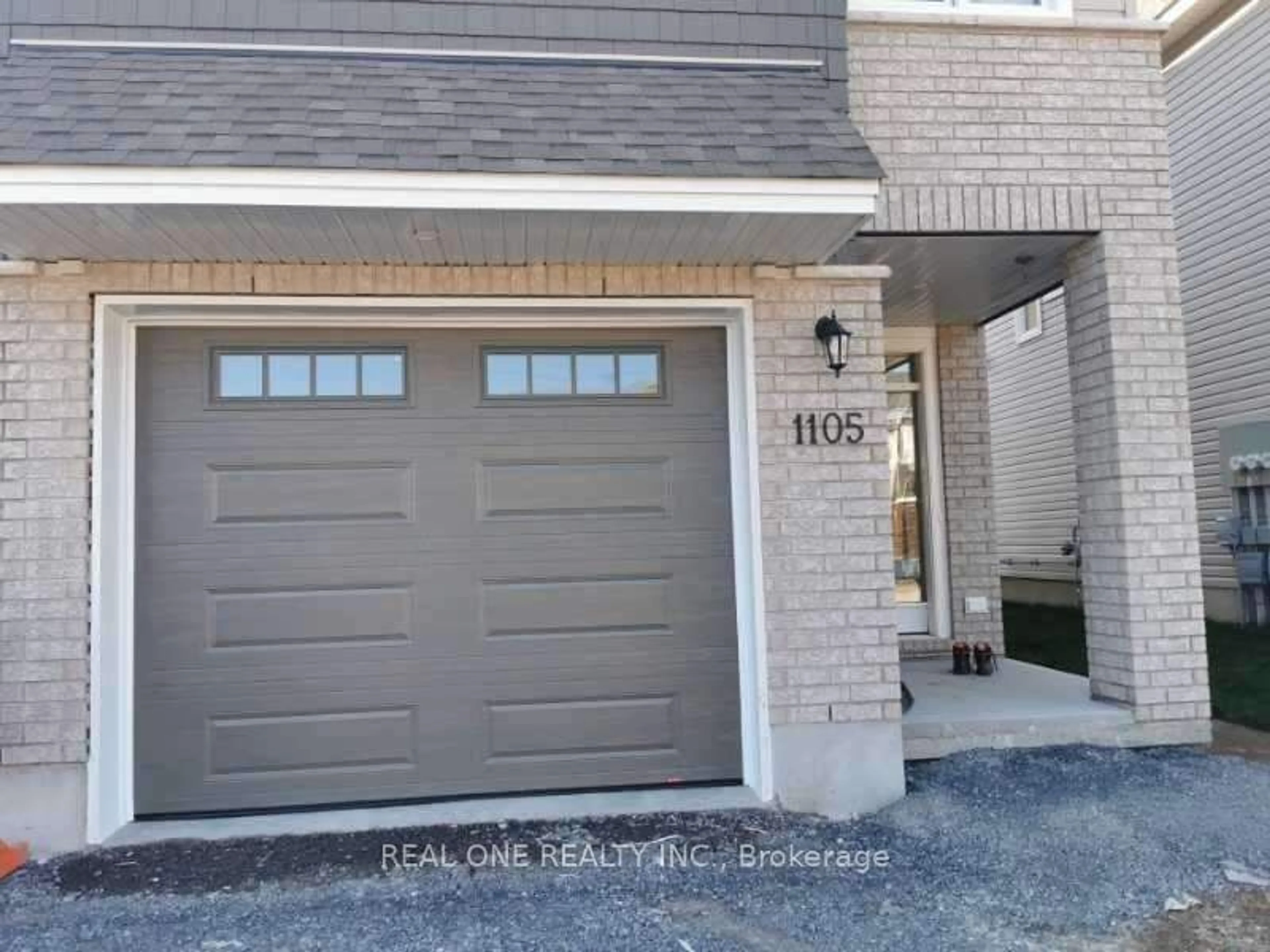 Indoor garage, cement floor for 1105 Barrow Ave, Kingston Ontario K7M 0G5