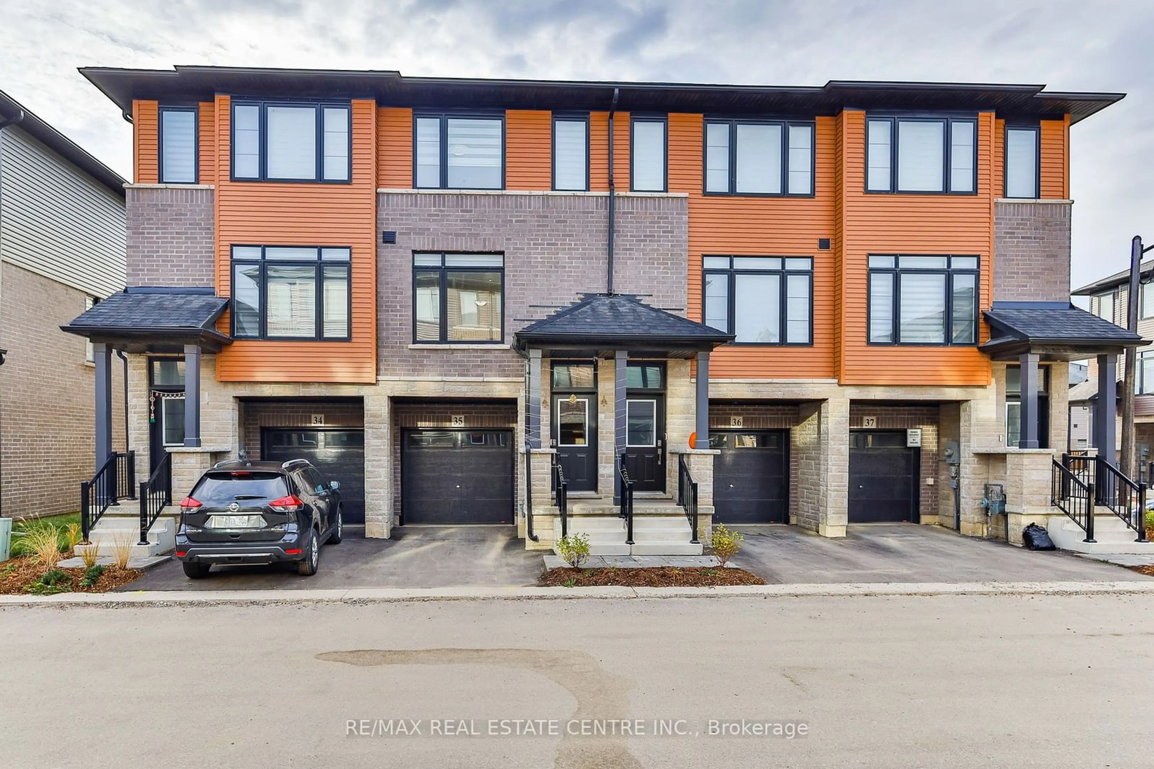 A pic from exterior of the house or condo, the front or back of building for 461 Blackburn Dr #35, Brantford Ontario N3T 0W9