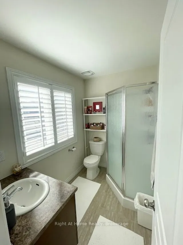 Additional image 5 of 35 CHARLESWOOD Cres