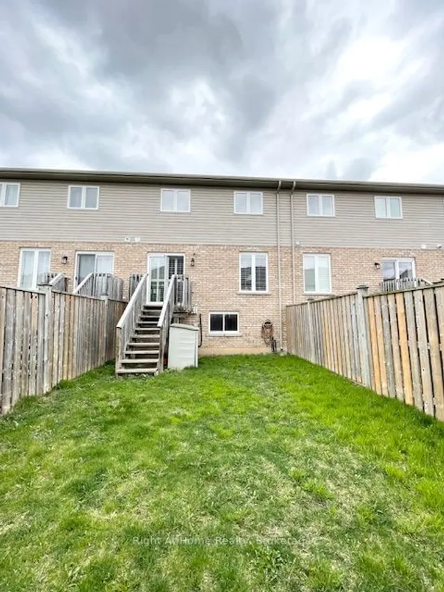 Additional image 2 of 35 CHARLESWOOD Cres