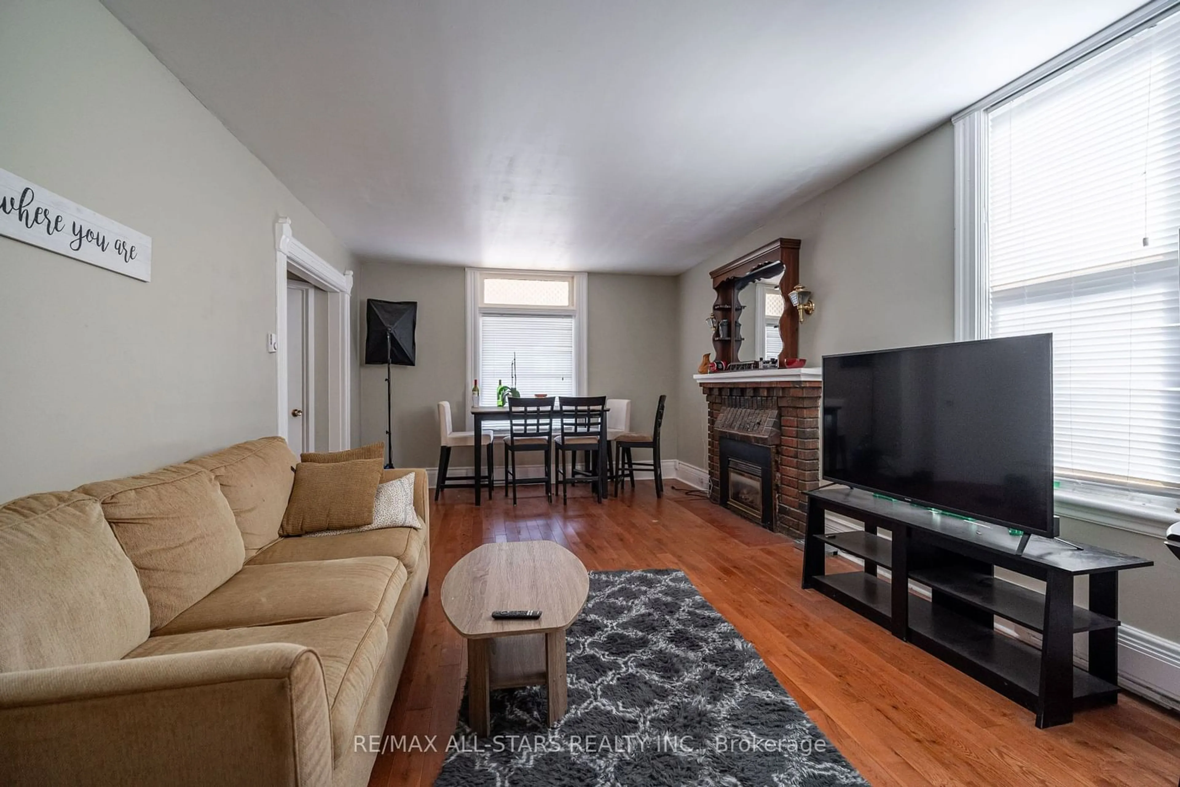 Living room, wood floors for 301 Park St, Peterborough Ontario K9J 3W6