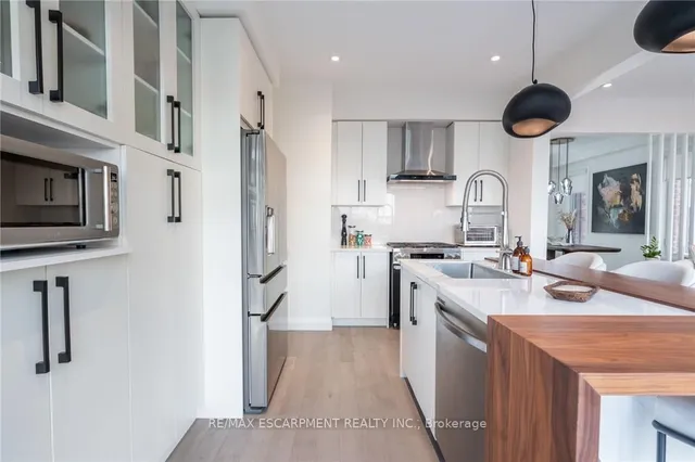 Additional property image - 128 FAIREY Cres