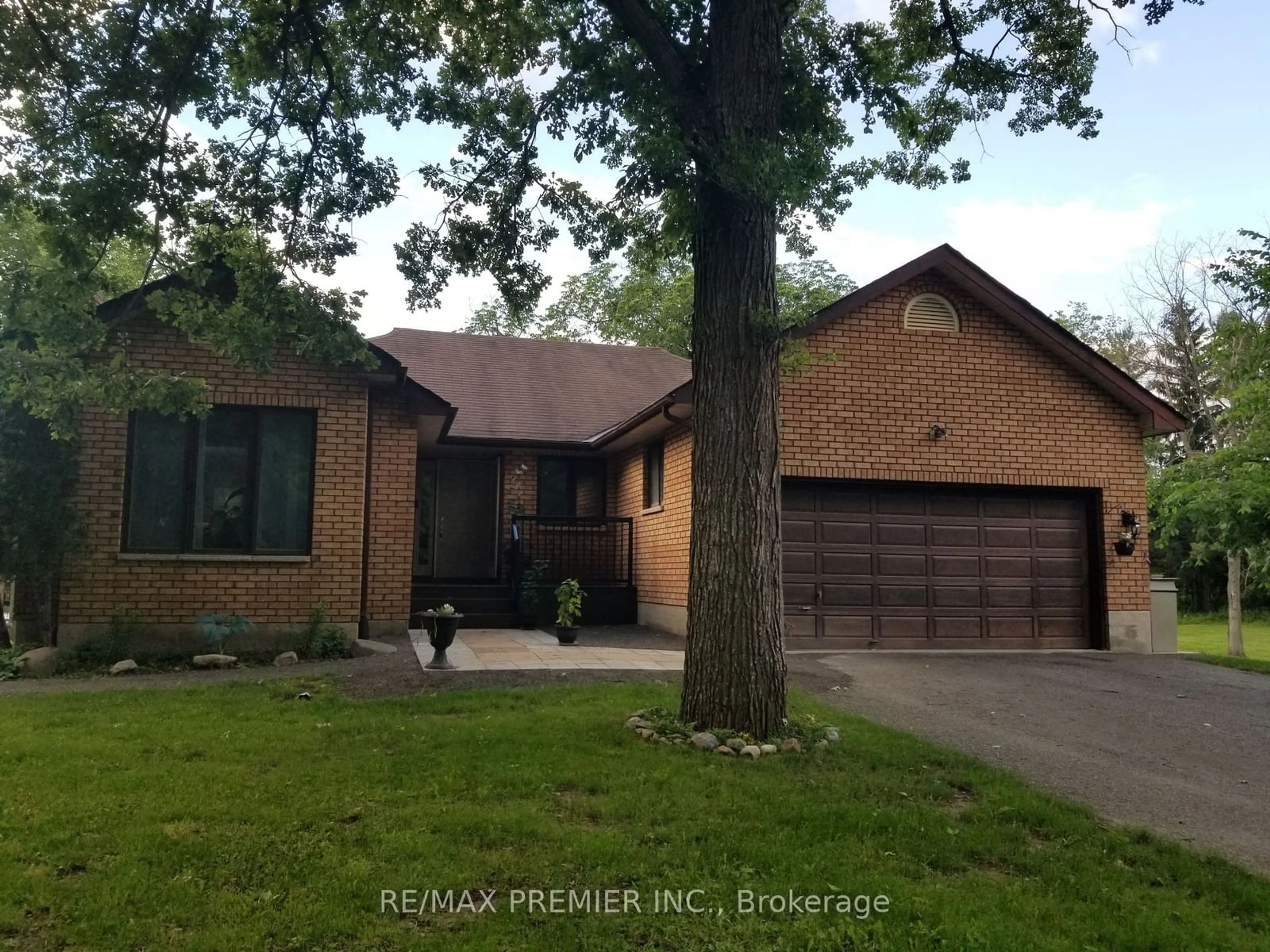 Home with brick exterior material for 3109 12th Line, Trent Hills Ontario K0K 2M0