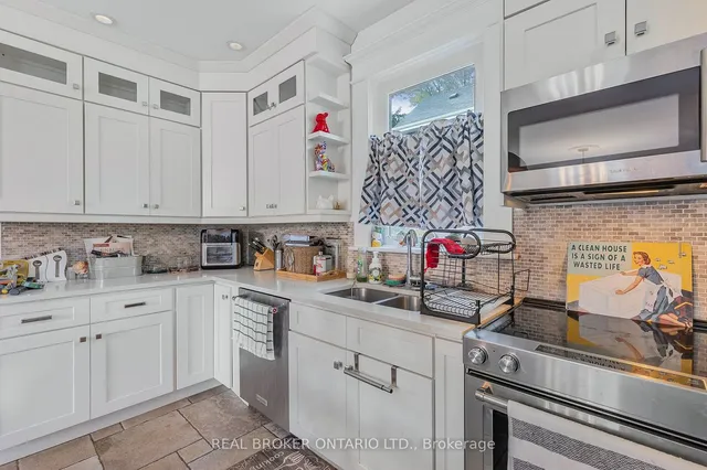 Additional property image - 2087 Governors Rd