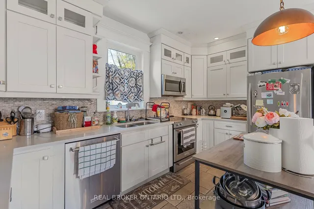 Additional property image - 2087 Governors Rd