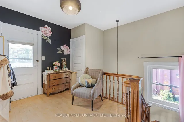 Additional property image - 2087 Governors Rd