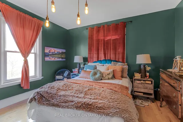 Additional property image - 2087 Governors Rd