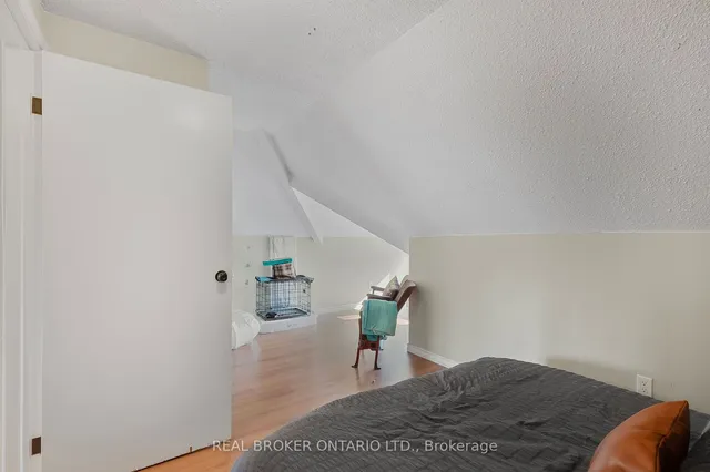 Additional property image - 2087 Governors Rd