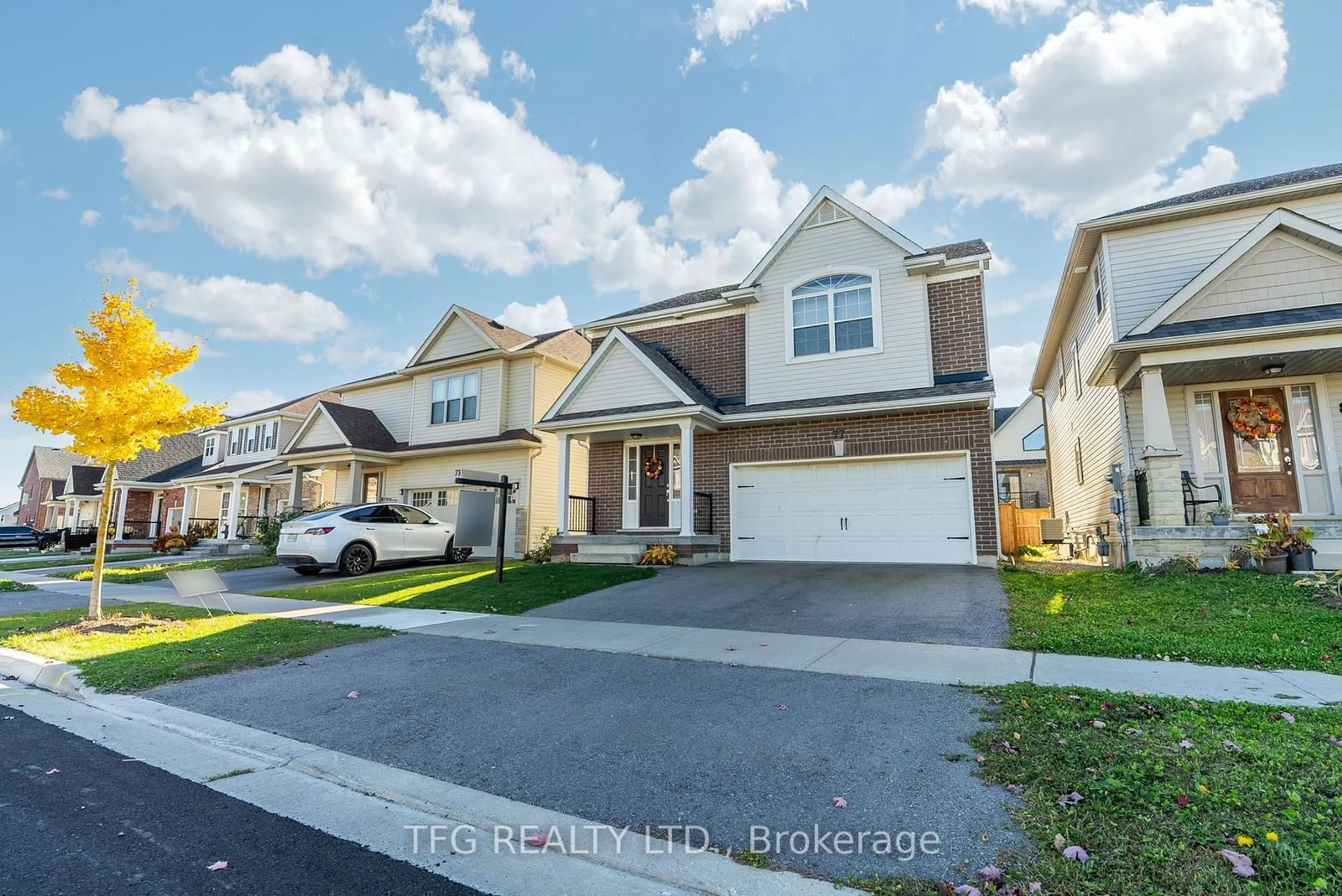 Frontside or backside of a home, the street view for 77 Marsh Ave, Peterborough Ontario K9H 0J2