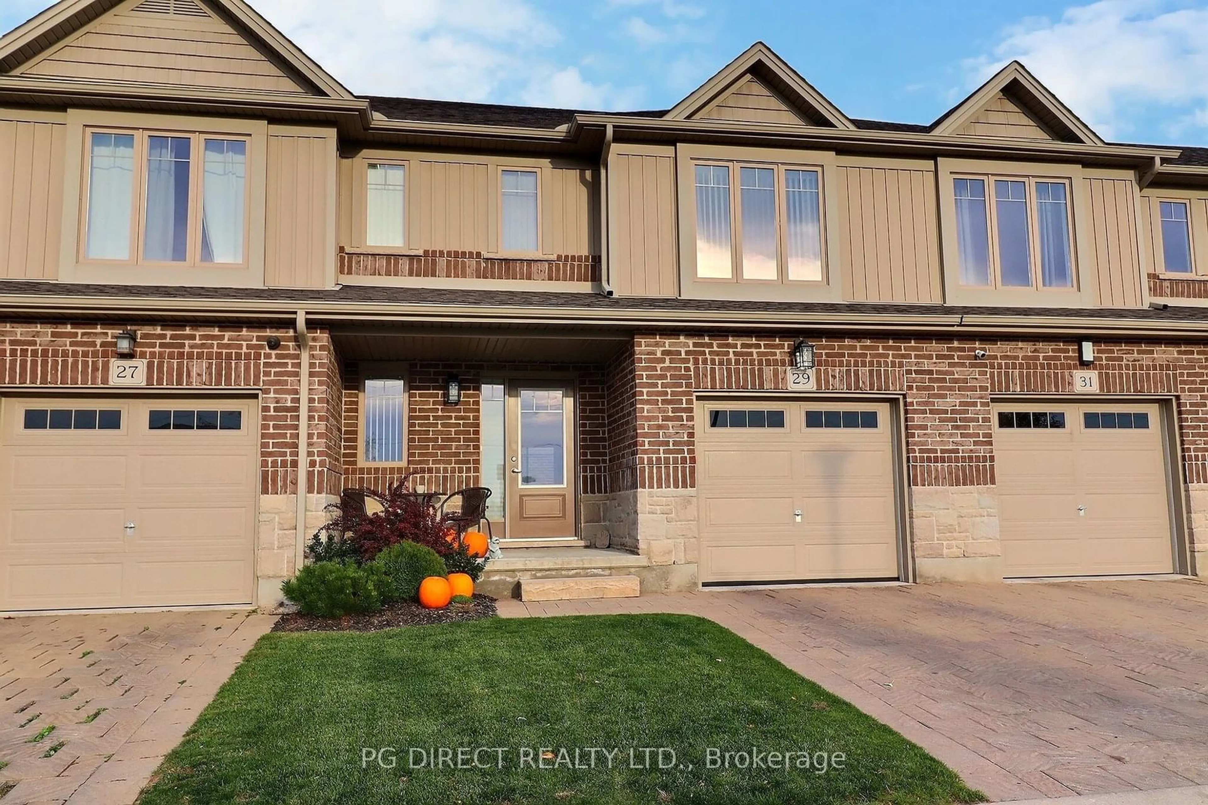 Home with brick exterior material for 2031 Pennyroyal St #29, London Ontario N5X 0L7