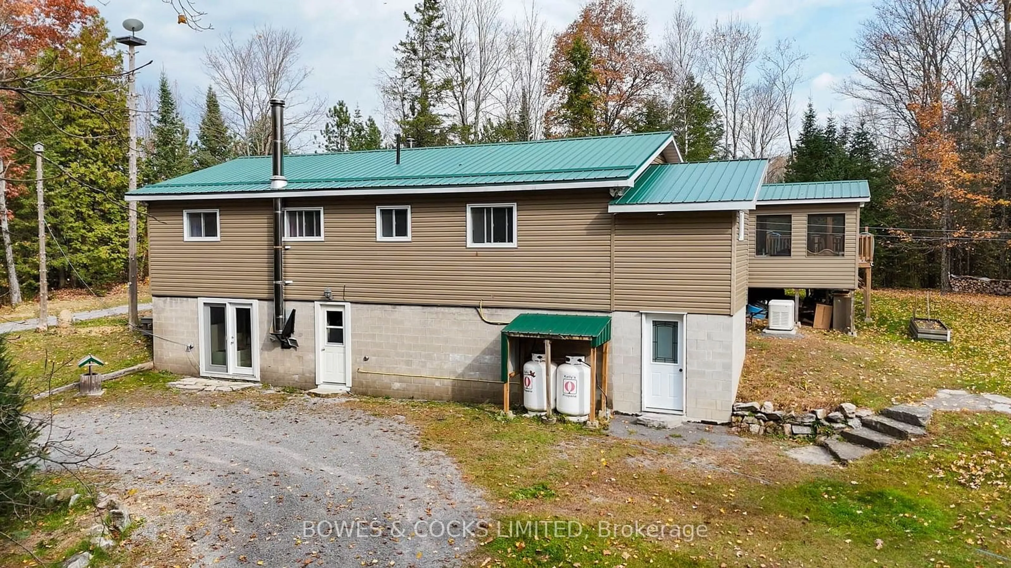 A pic from exterior of the house or condo, the front or back of building for 1617 County Rd 504, North Kawartha Ontario K0L 1A0