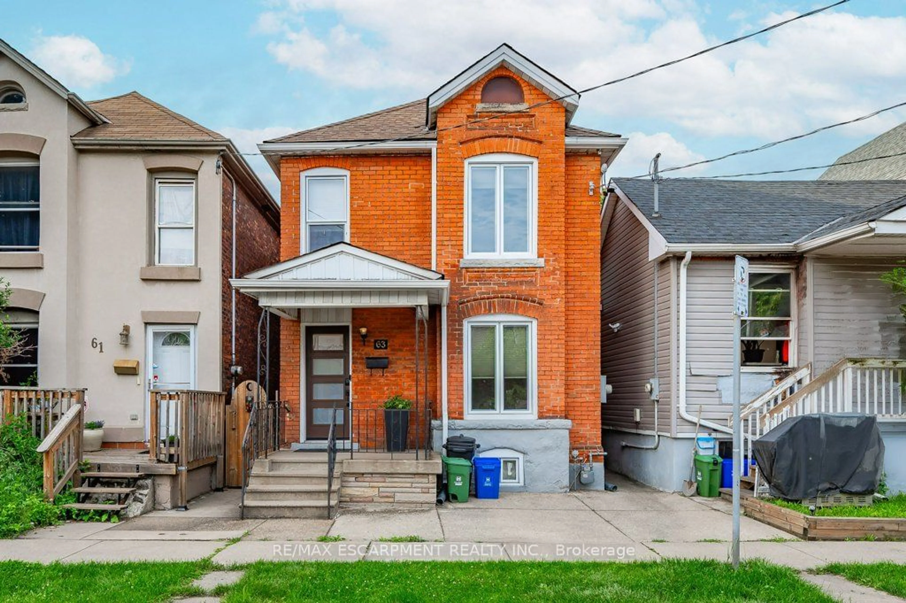 Frontside or backside of a home, the street view for 63 Beechwood Ave, Hamilton Ontario L8L 2S5