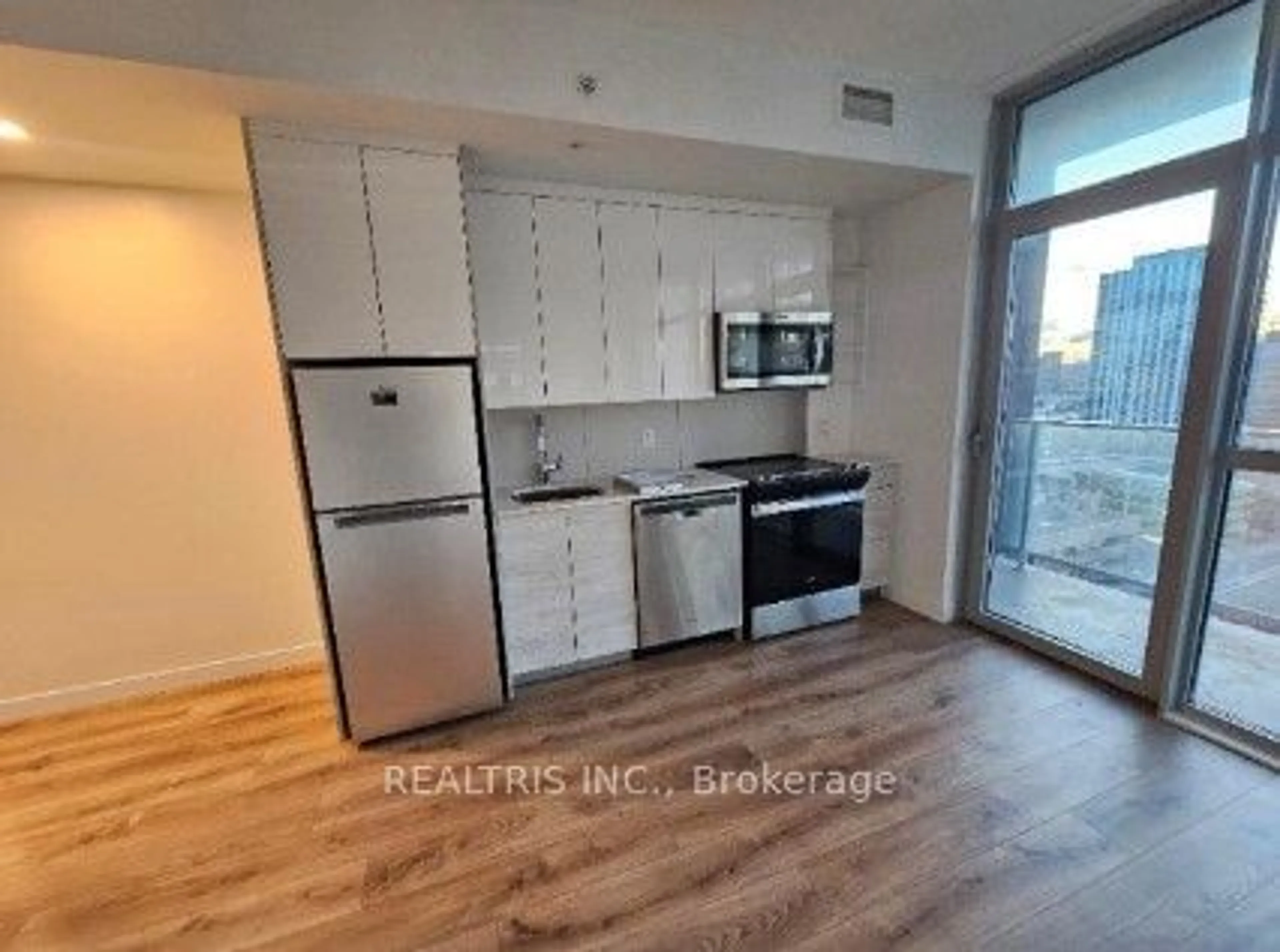 Standard kitchen, not visible floor for 60 Frederick St #1307, Kitchener Ontario N2H 0C7