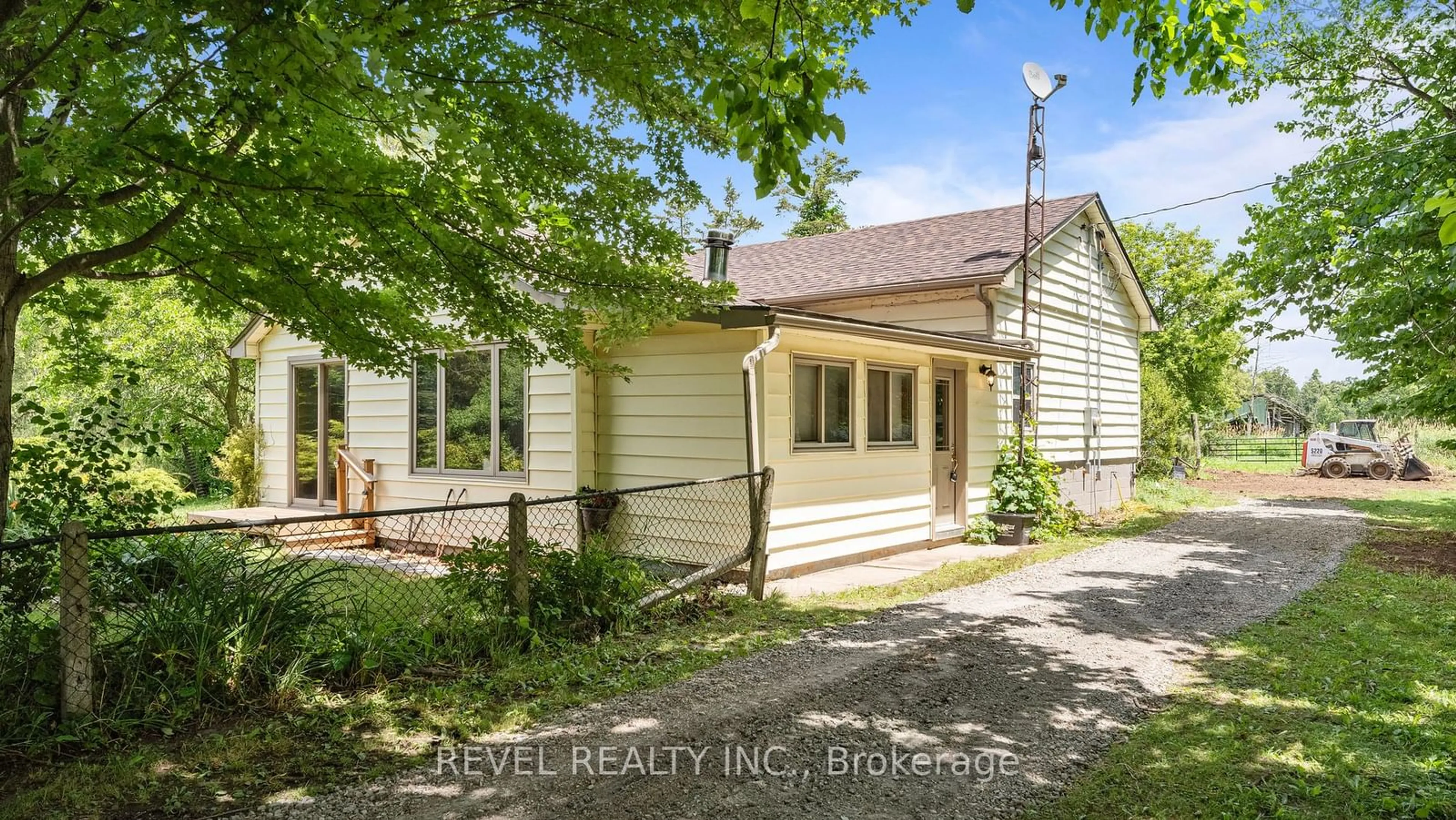 Frontside or backside of a home, cottage for 2066 Villa Nova Rd, Norfolk Ontario N0E 1R0