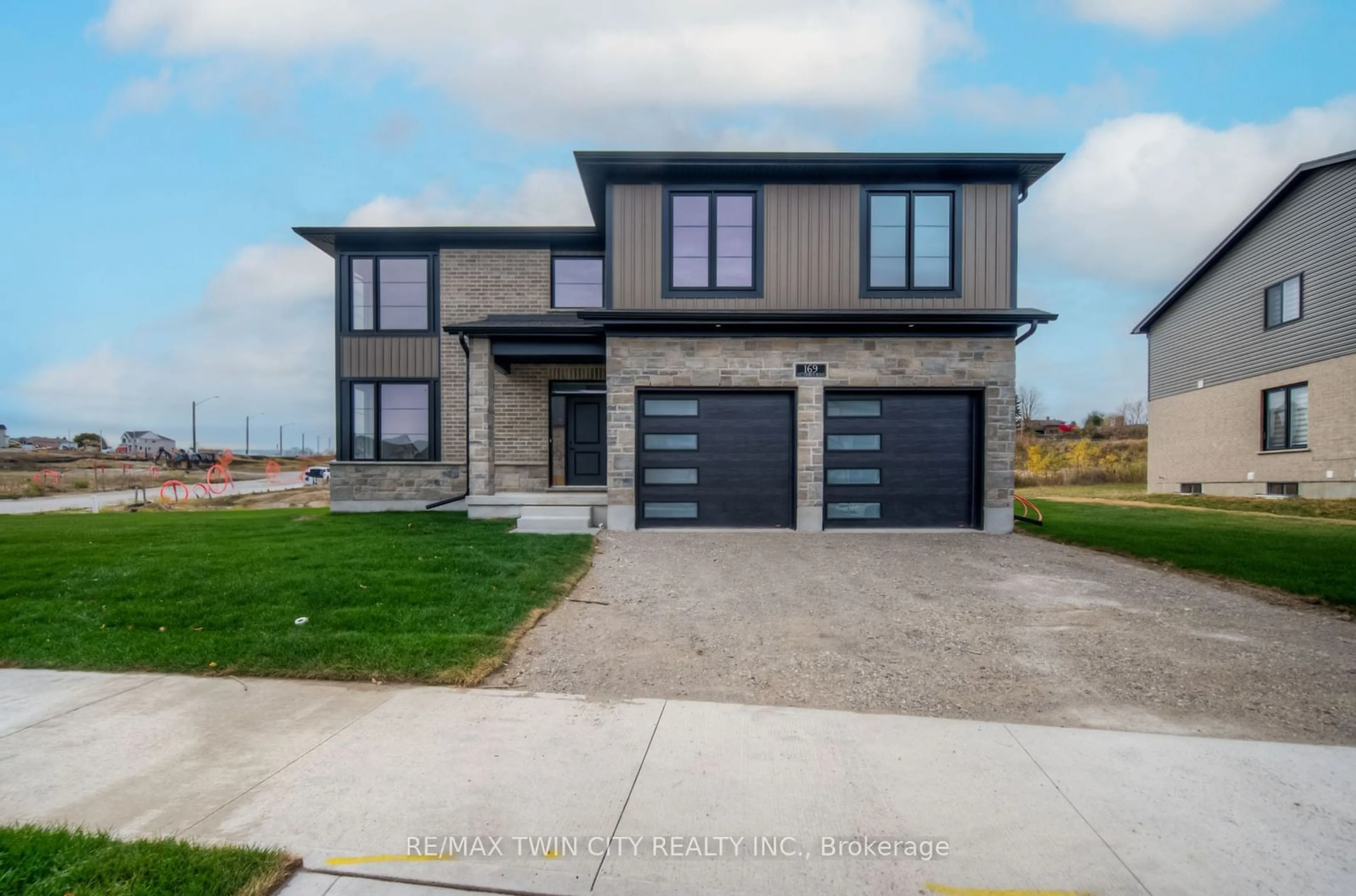 Frontside or backside of a home, the street view for 169 Otterbein Rd, Kitchener Ontario N2B 0A8