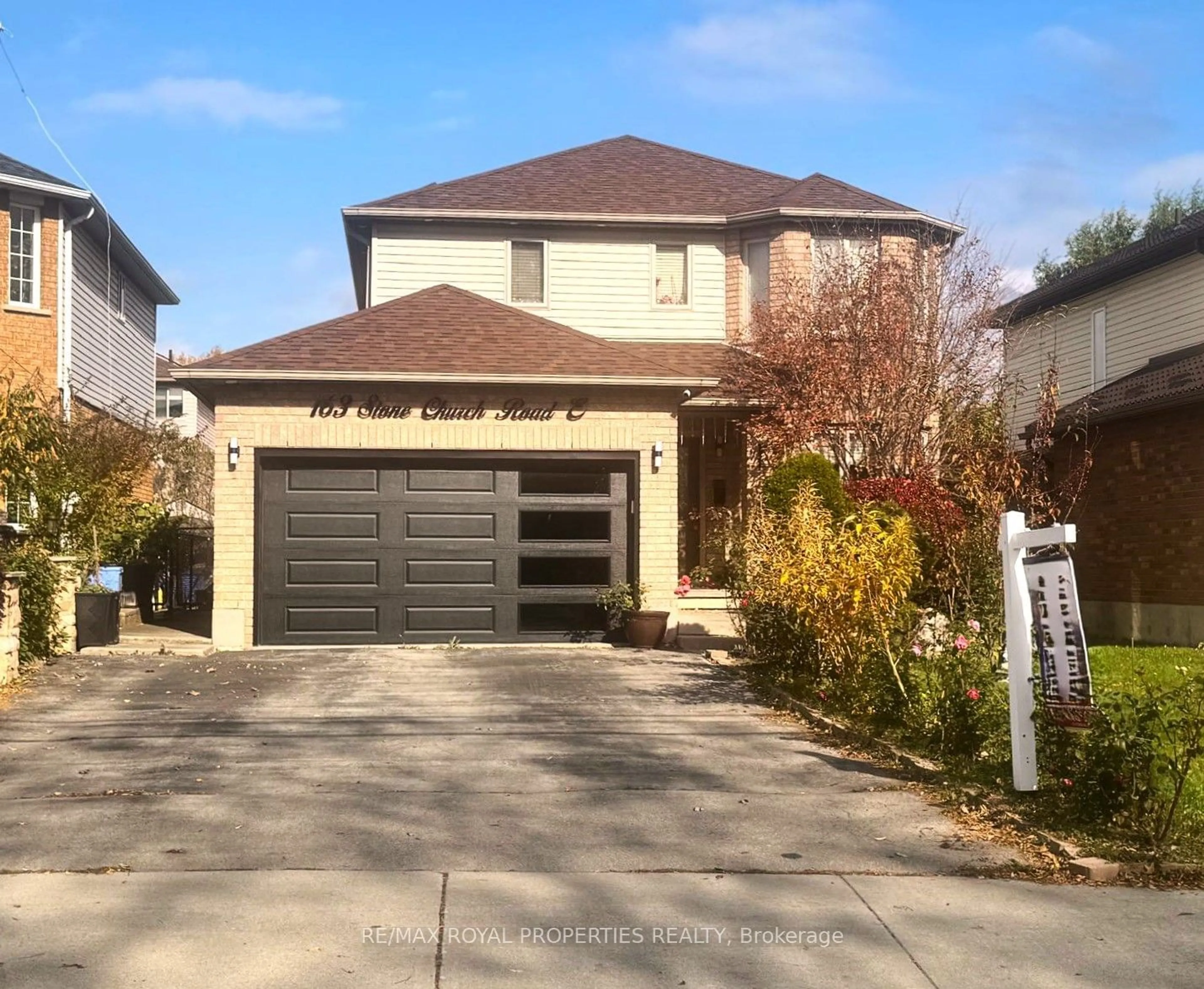 Frontside or backside of a home, the street view for 163 Stone Church Rd, Hamilton Ontario L9B 1A8