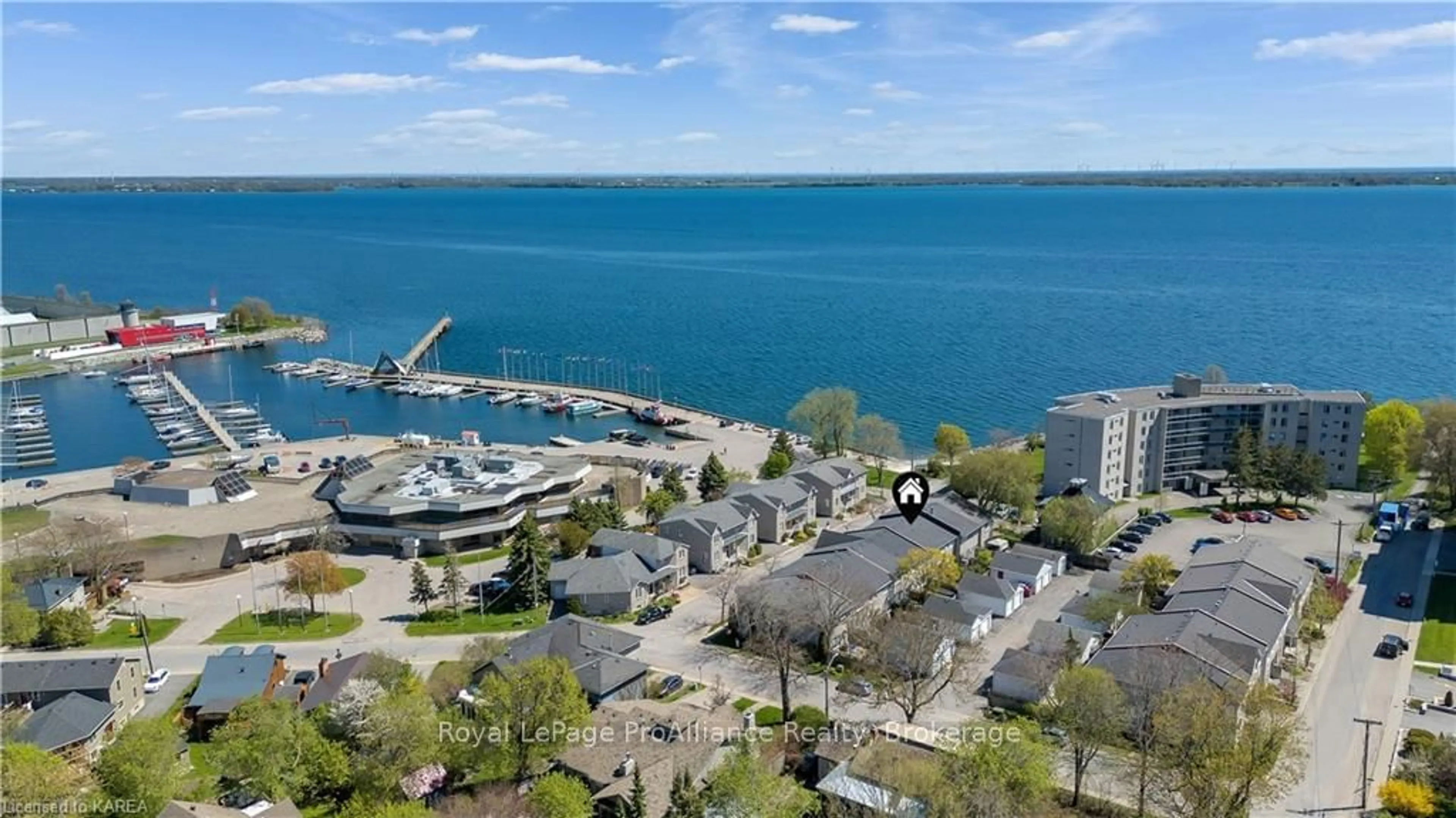 A pic from exterior of the house or condo, lake for 30 YONGE St, Kingston Ontario K7M 1E3