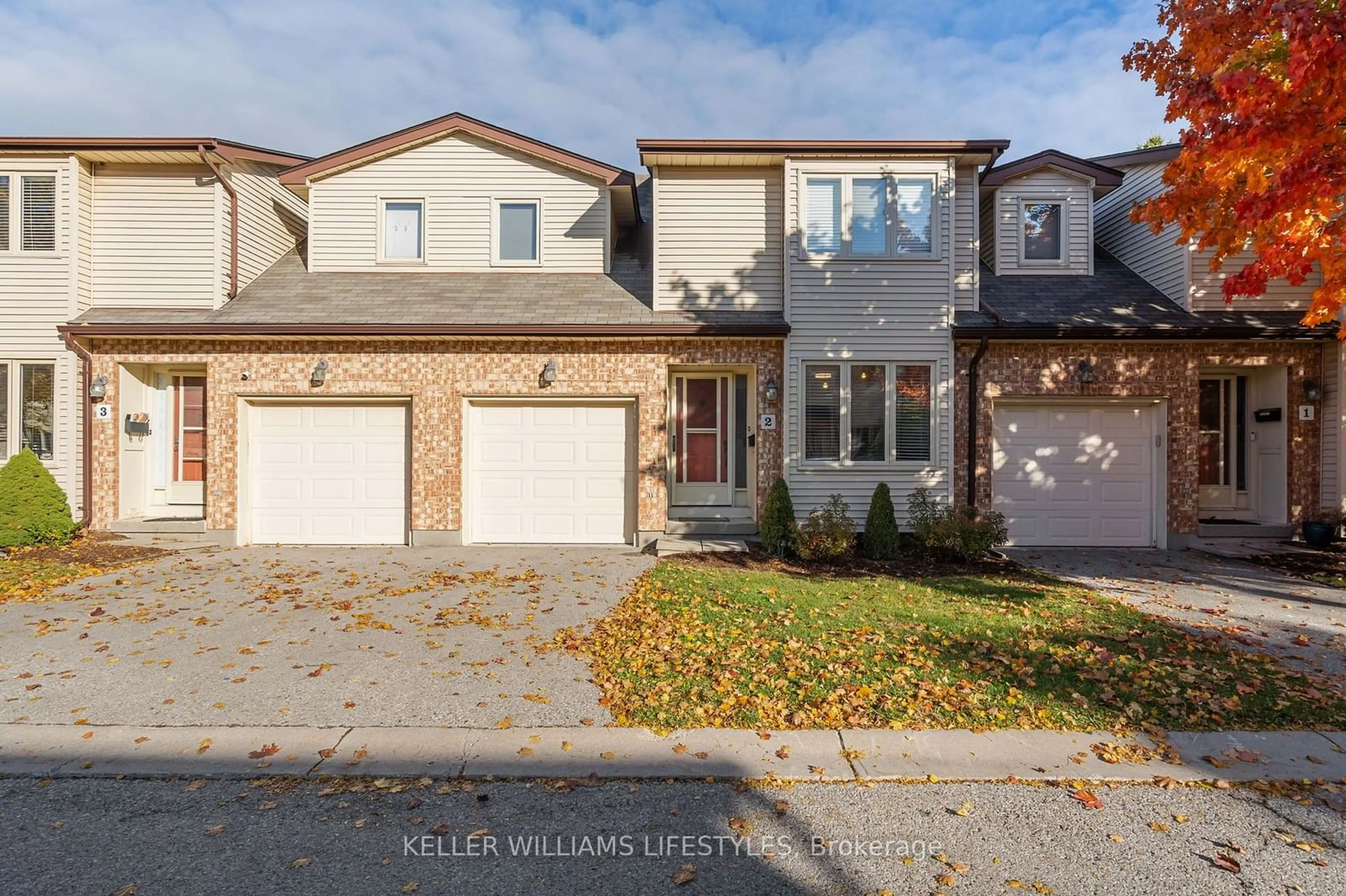 A pic from exterior of the house or condo, the street view for 308 Conway Dr #2, London Ontario N6E 3N9