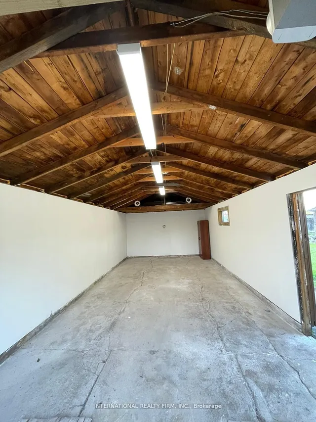 Additional property image - 235 Millen Rd