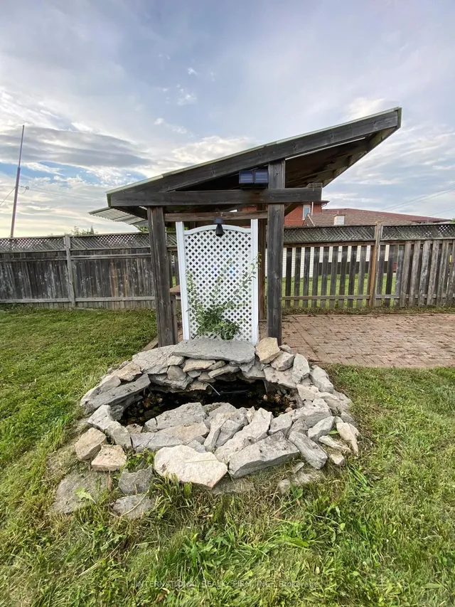 Additional property image - 235 Millen Rd