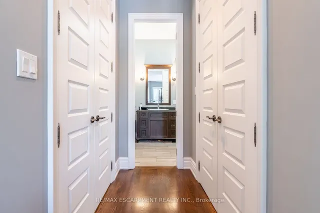 Additional property image - 17 McDonald Crt