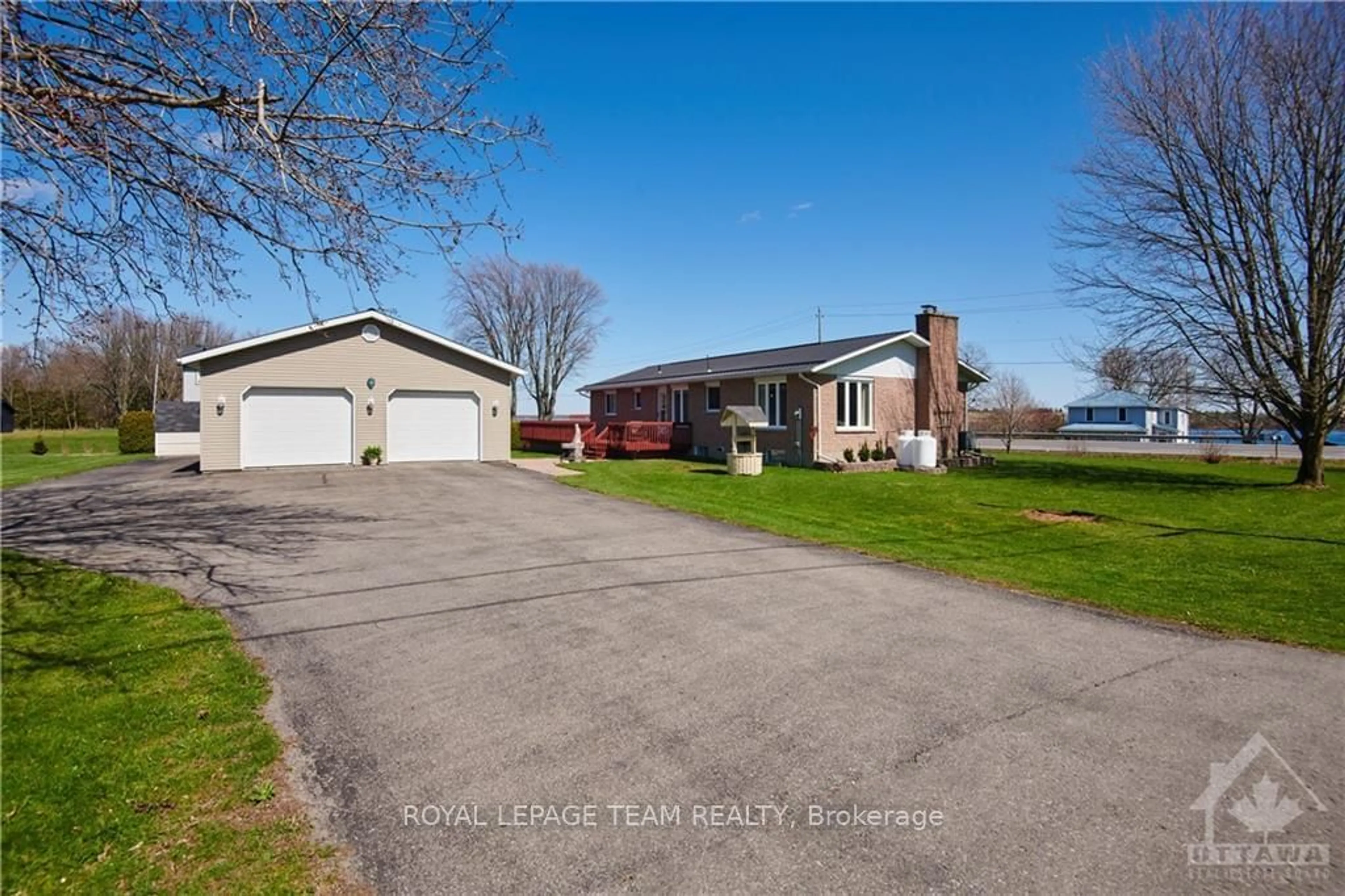 Frontside or backside of a home, cottage for 5865 MARINE STATION Rd, South Dundas Ontario K0E 1K0