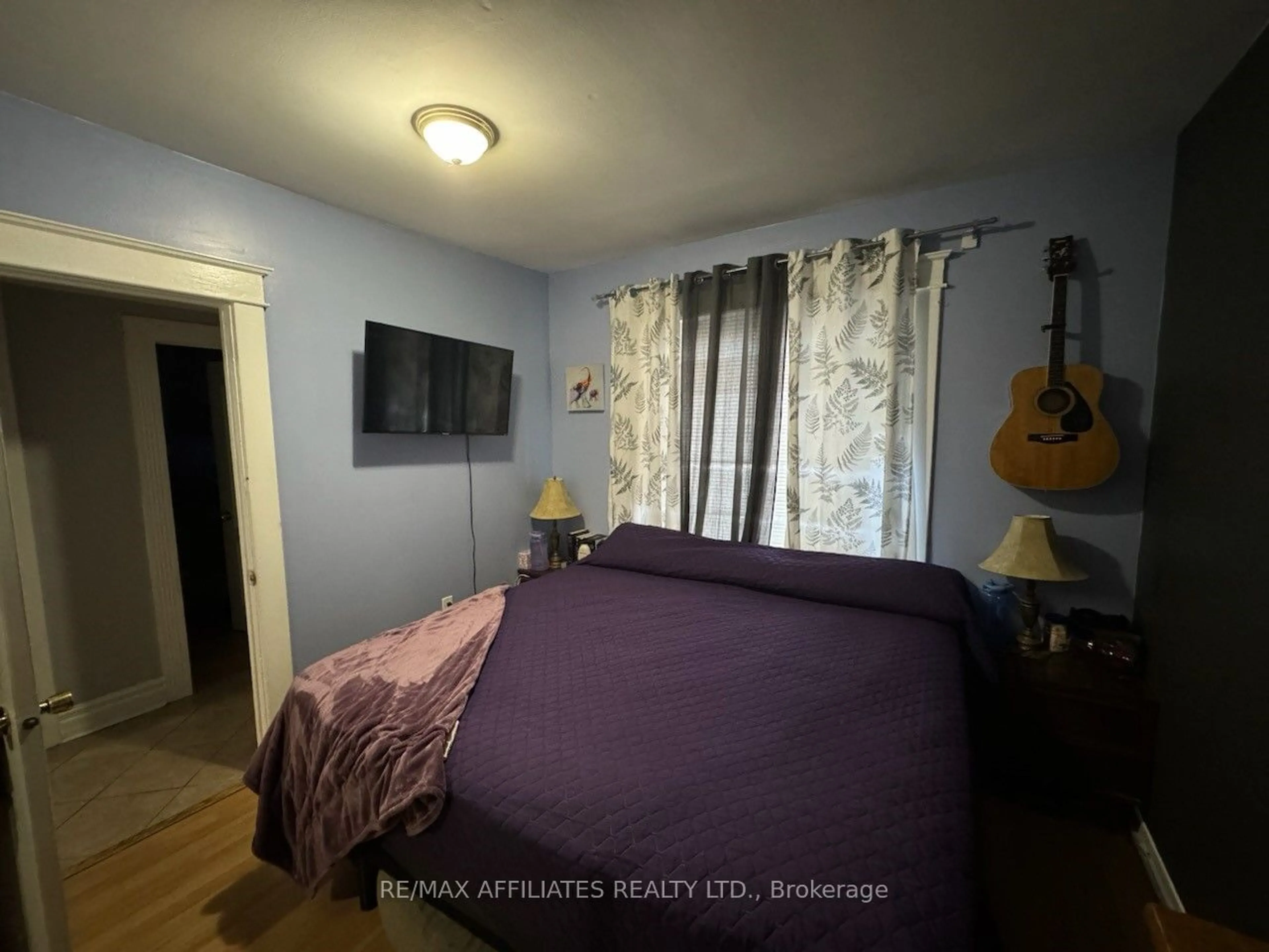 A pic of a room for 406 MARGUERITE Ave, Vanier and Kingsview Park Ontario K1L 7W6