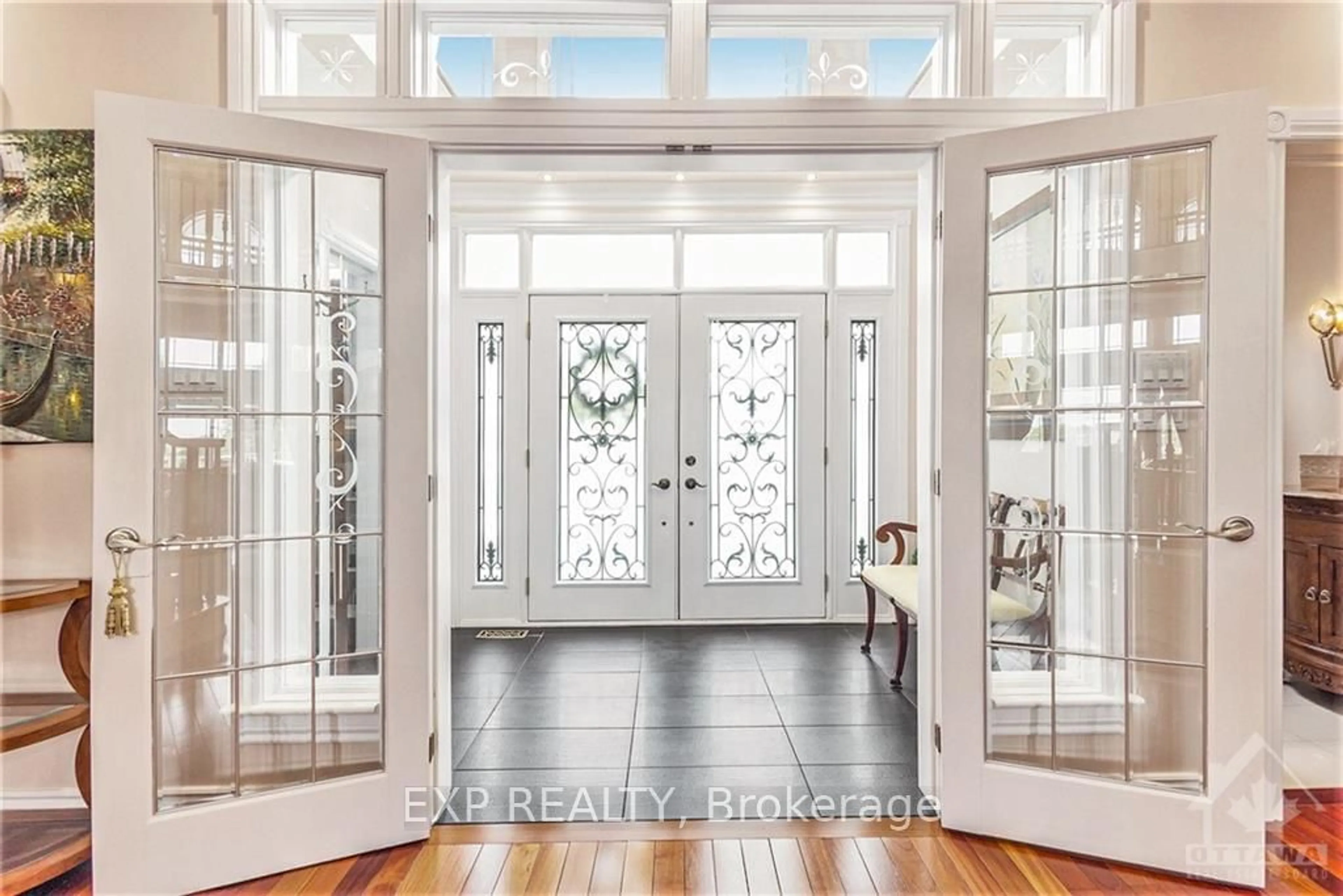 Indoor entryway, wood floors for 1284 RIDEAU COVE Crt, Blossom Park - Airport and Area Ontario K1V 1R8