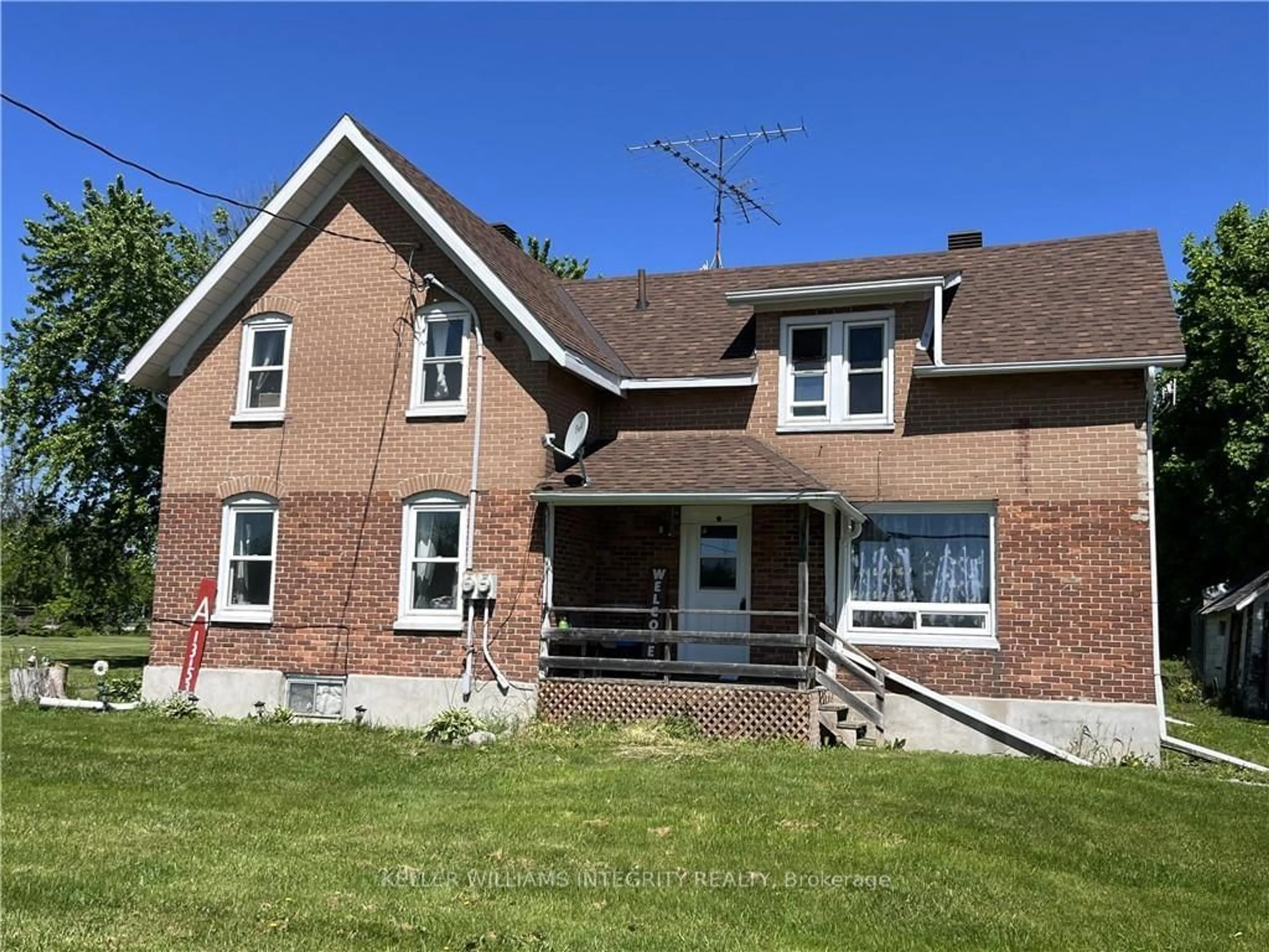 Frontside or backside of a home, cottage for 13153 RIVERSIDE Dr, South Dundas Ontario K0C 1X0